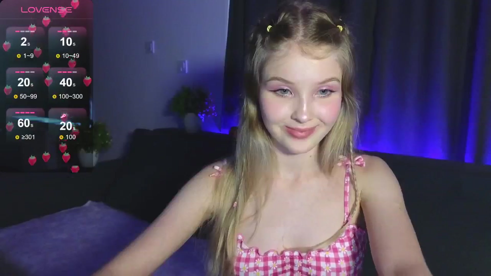 Gallery image thumbnail from Emiliya_Cute's myfreecams stream on, 07/30/2024, 17:28 image 20 of 20