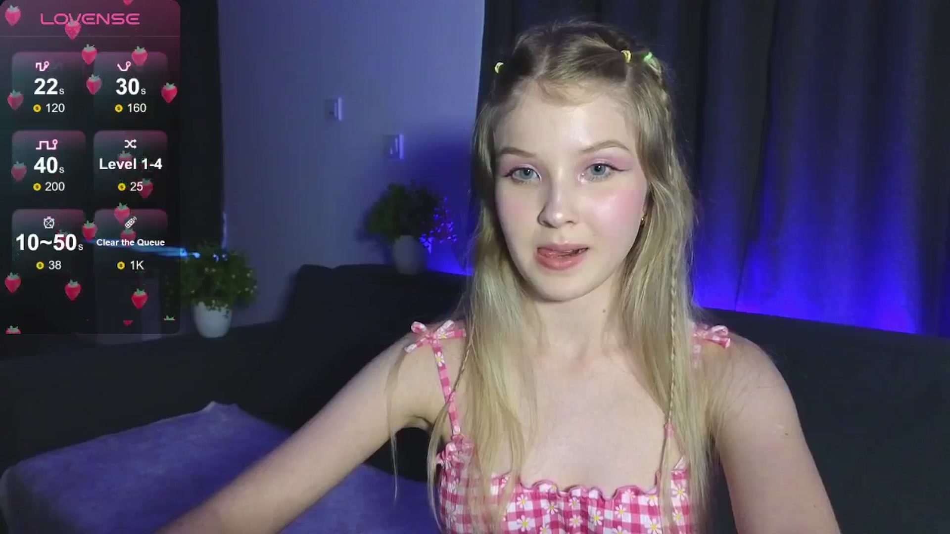 Gallery image thumbnail from Emiliya_Cute's myfreecams stream on, 07/30/2024, 17:44 image 17 of 20