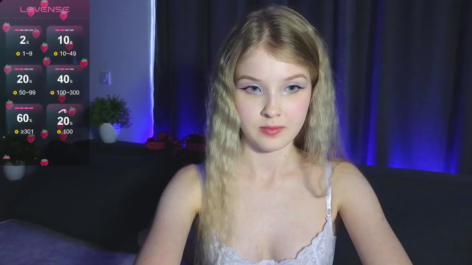 Gallery image thumbnail from Emiliya_Cute's myfreecams stream on, 07/31/2024, 17:41 image 1 of 20