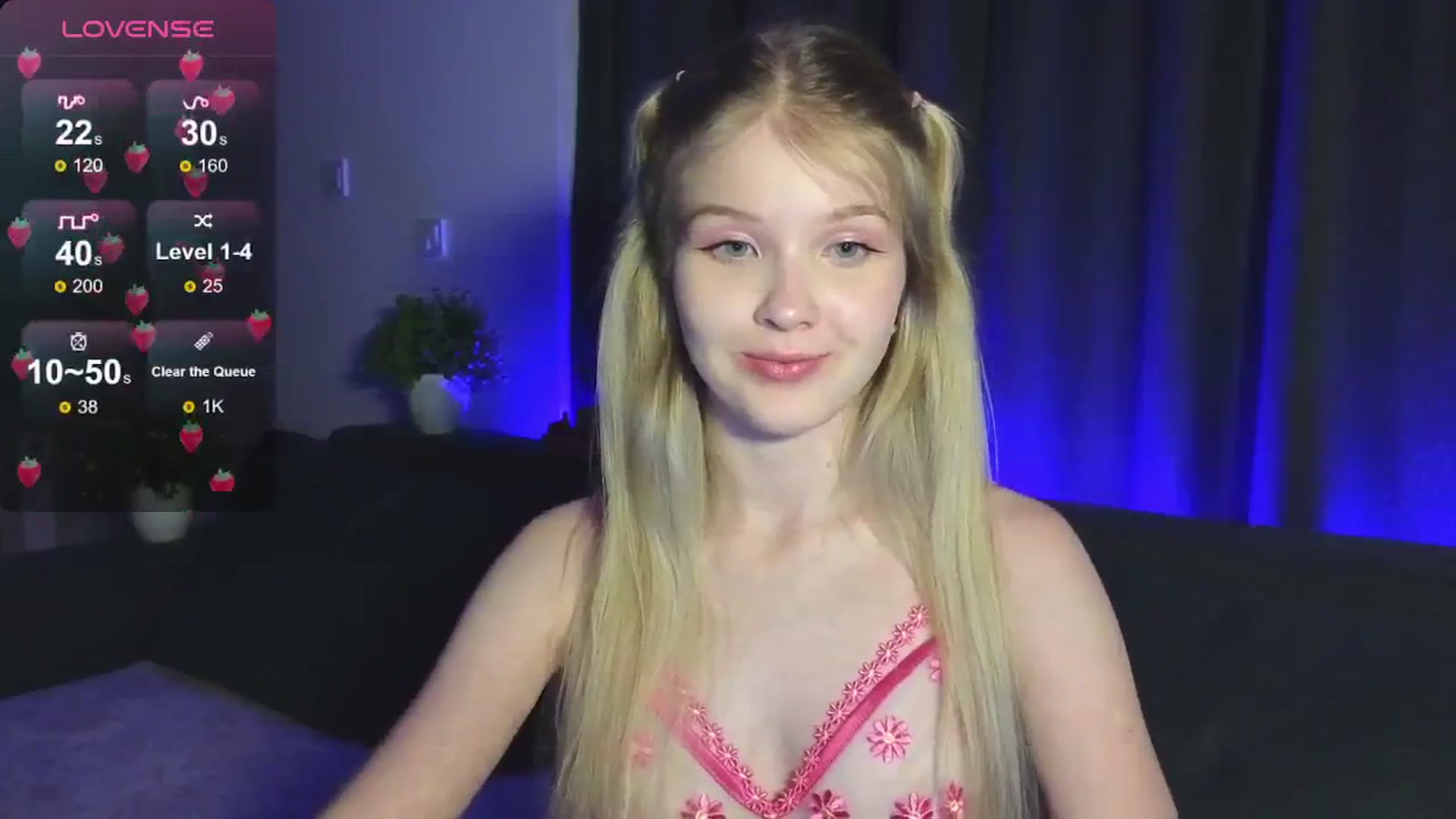 Gallery image thumbnail from Emiliya_Cute's myfreecams stream on, 08/01/2024, 19:25 image 5 of 20
