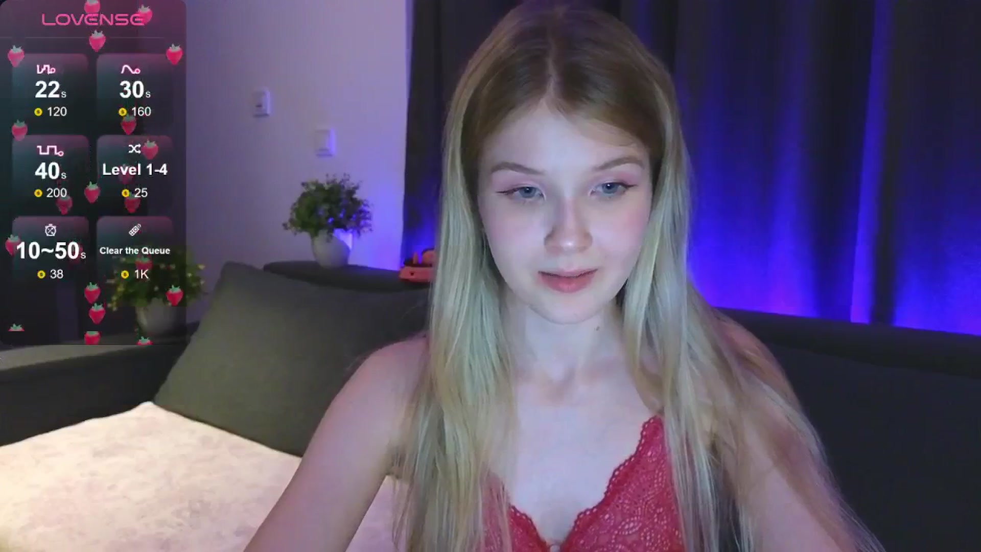 Gallery image thumbnail from Emiliya_Cute's myfreecams stream on, 08/02/2024, 20:06 image 3 of 20