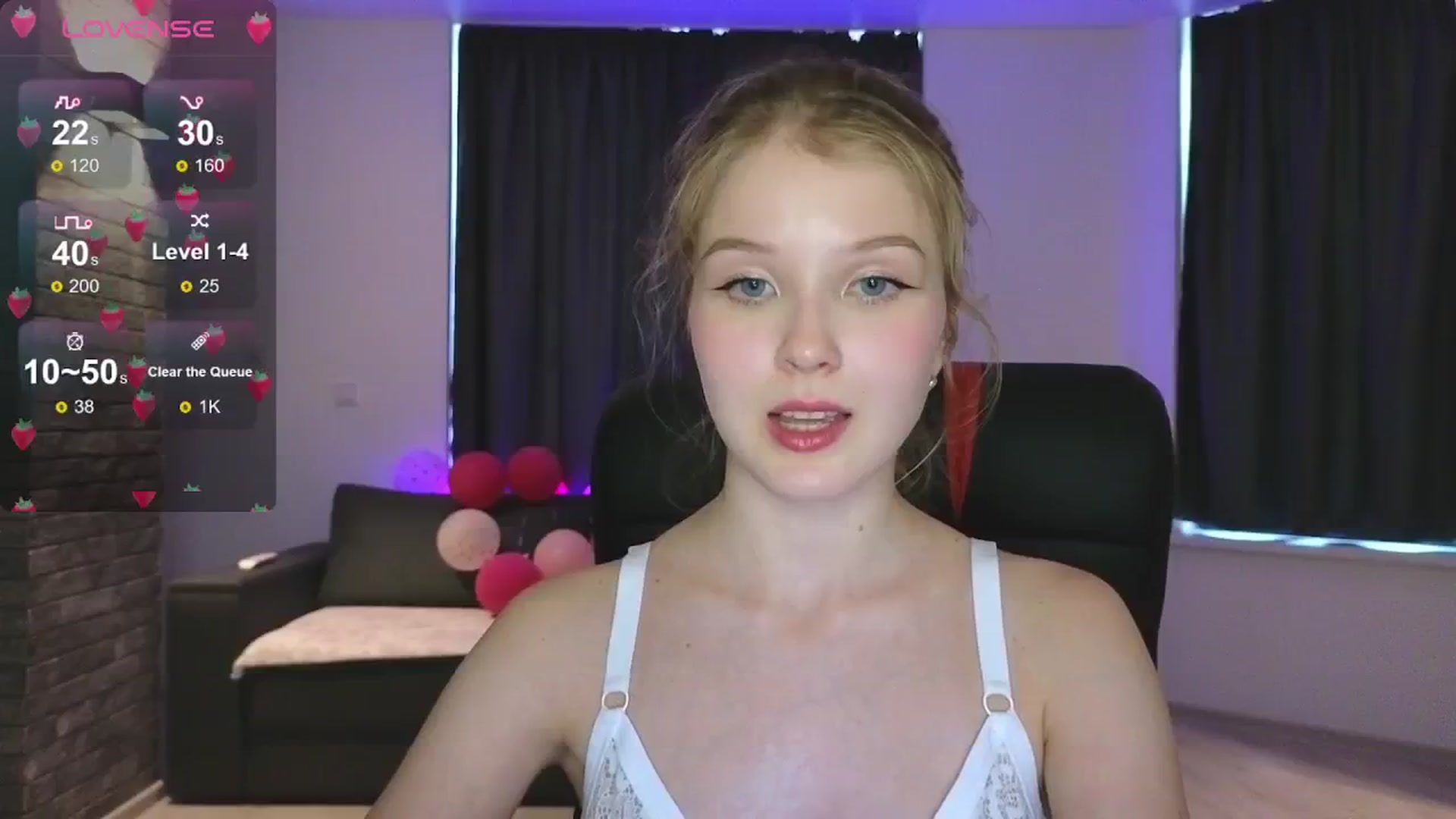 Gallery image thumbnail from Emiliya_Cute's myfreecams stream on, 08/18/2024, 15:37 image 8 of 20