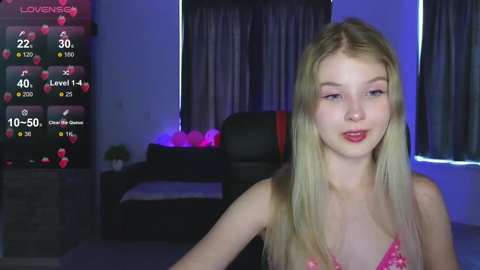 Gallery image thumbnail from Emiliya_Cute's myfreecams stream on, 08/22/2024, 15:09 image 17 of 20