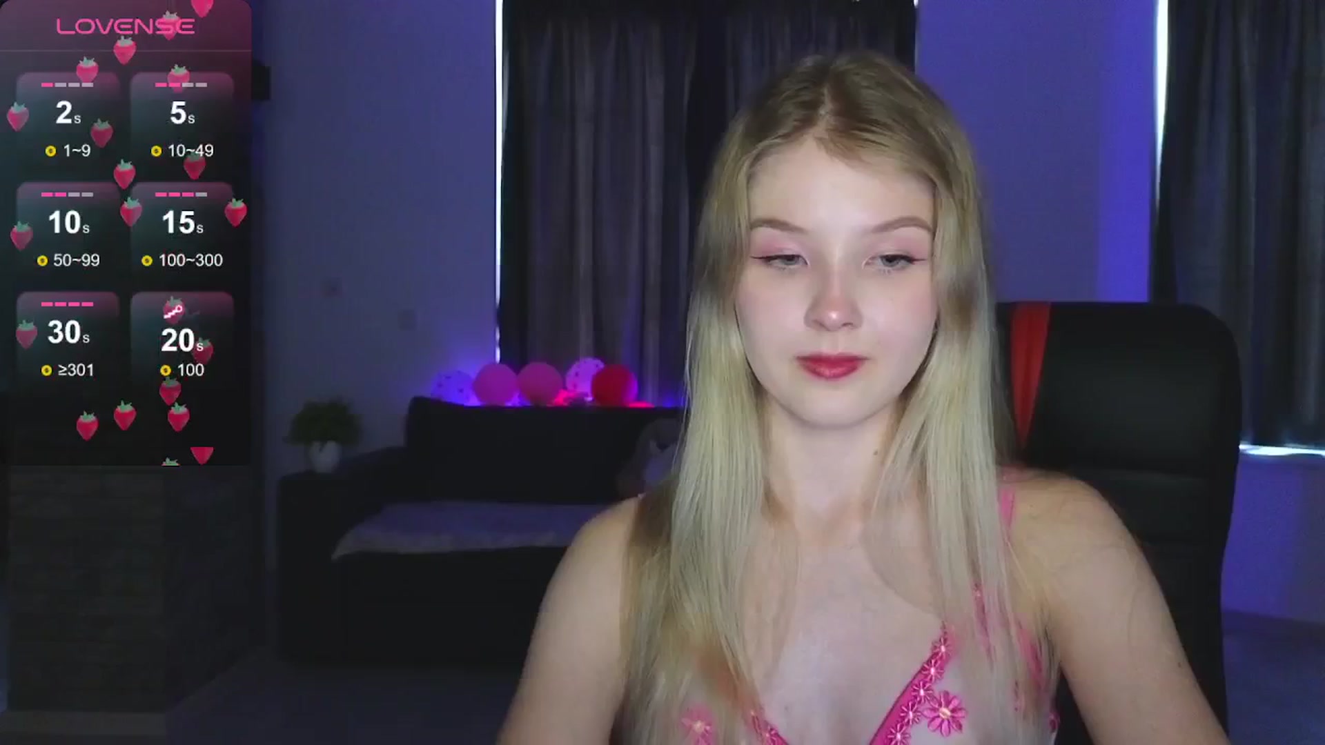Gallery image thumbnail from Emiliya_Cute's myfreecams stream on, 08/22/2024, 15:09 image 16 of 20