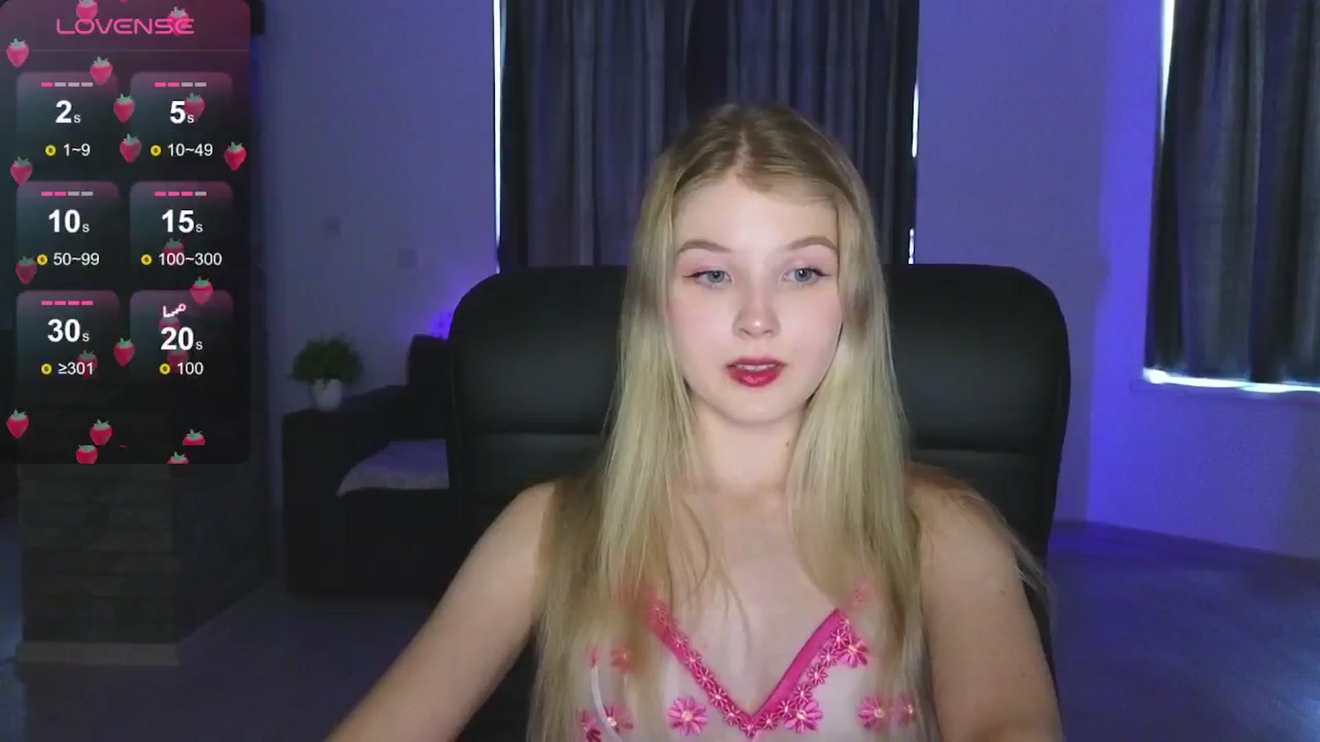 Gallery image thumbnail from Emiliya_Cute's myfreecams stream on, 08/22/2024, 15:09 image 3 of 20