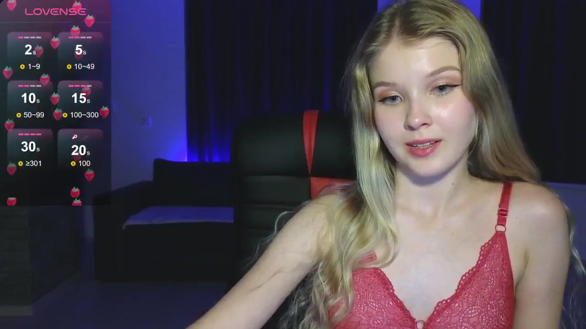 Gallery image thumbnail from Emiliya_Cute's myfreecams stream on, 08/28/2024, 17:29 image 17 of 20