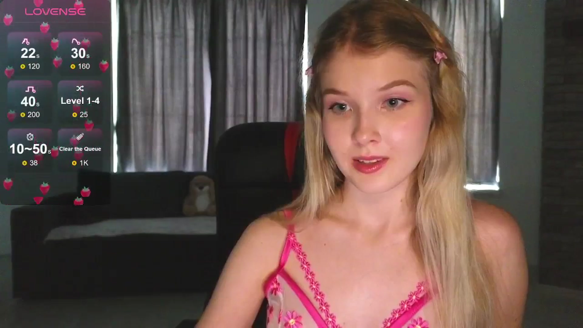 Gallery image thumbnail from Emiliya_Cute's myfreecams stream on, 08/30/2024, 12:05 image 12 of 20