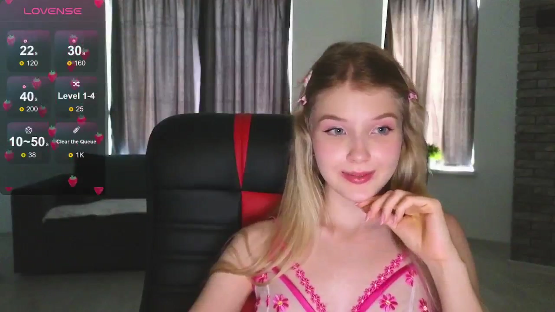 Gallery image thumbnail from Emiliya_Cute's myfreecams stream on, 08/30/2024, 12:05 image 13 of 20