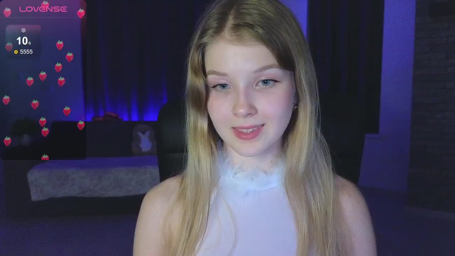Gallery image thumbnail from Emiliya_Cute's myfreecams stream on, 09/09/2024, 18:16 image 3 of 20