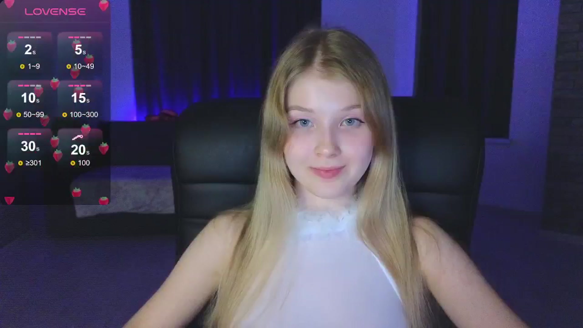 Gallery image thumbnail from Emiliya_Cute's myfreecams stream on, 09/09/2024, 18:16 image 15 of 20