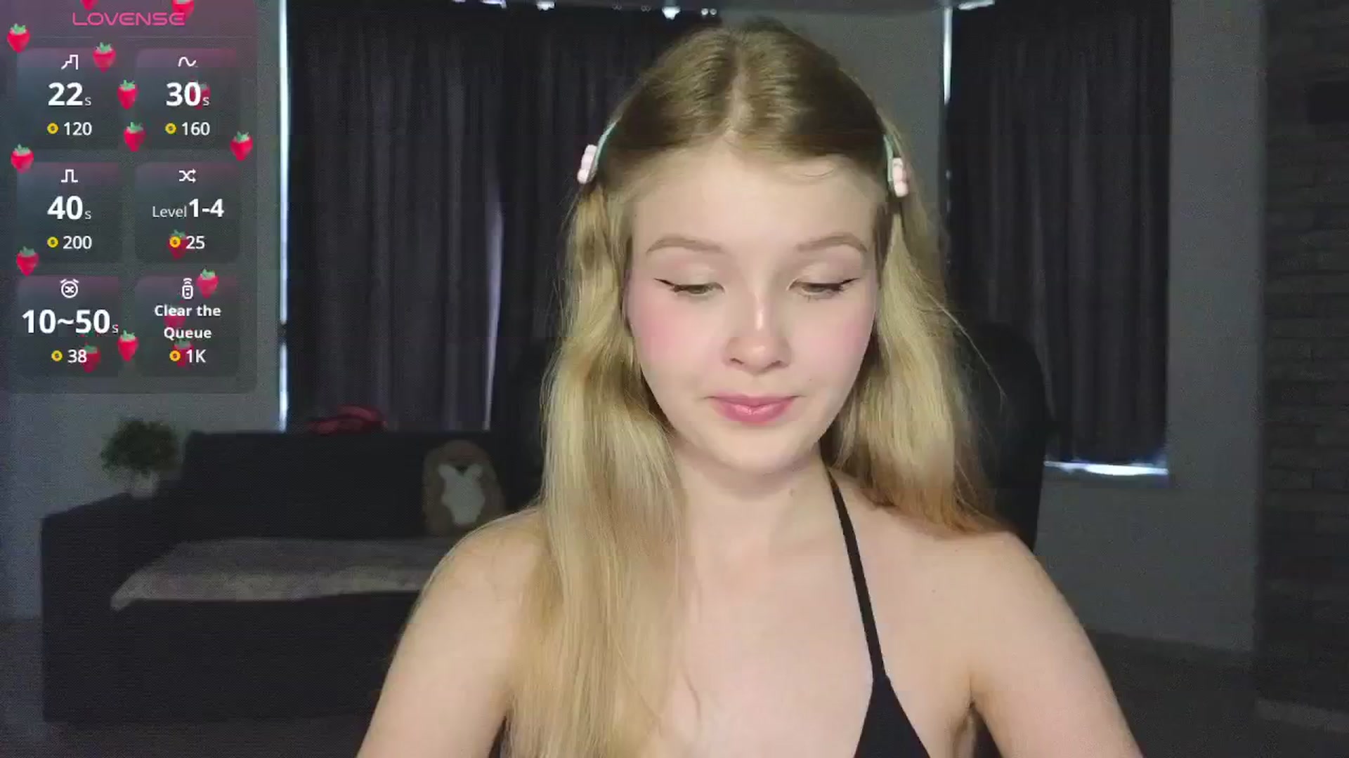Gallery image thumbnail from Emiliya_Cute's myfreecams stream on, 09/12/2024, 13:12 image 18 of 20