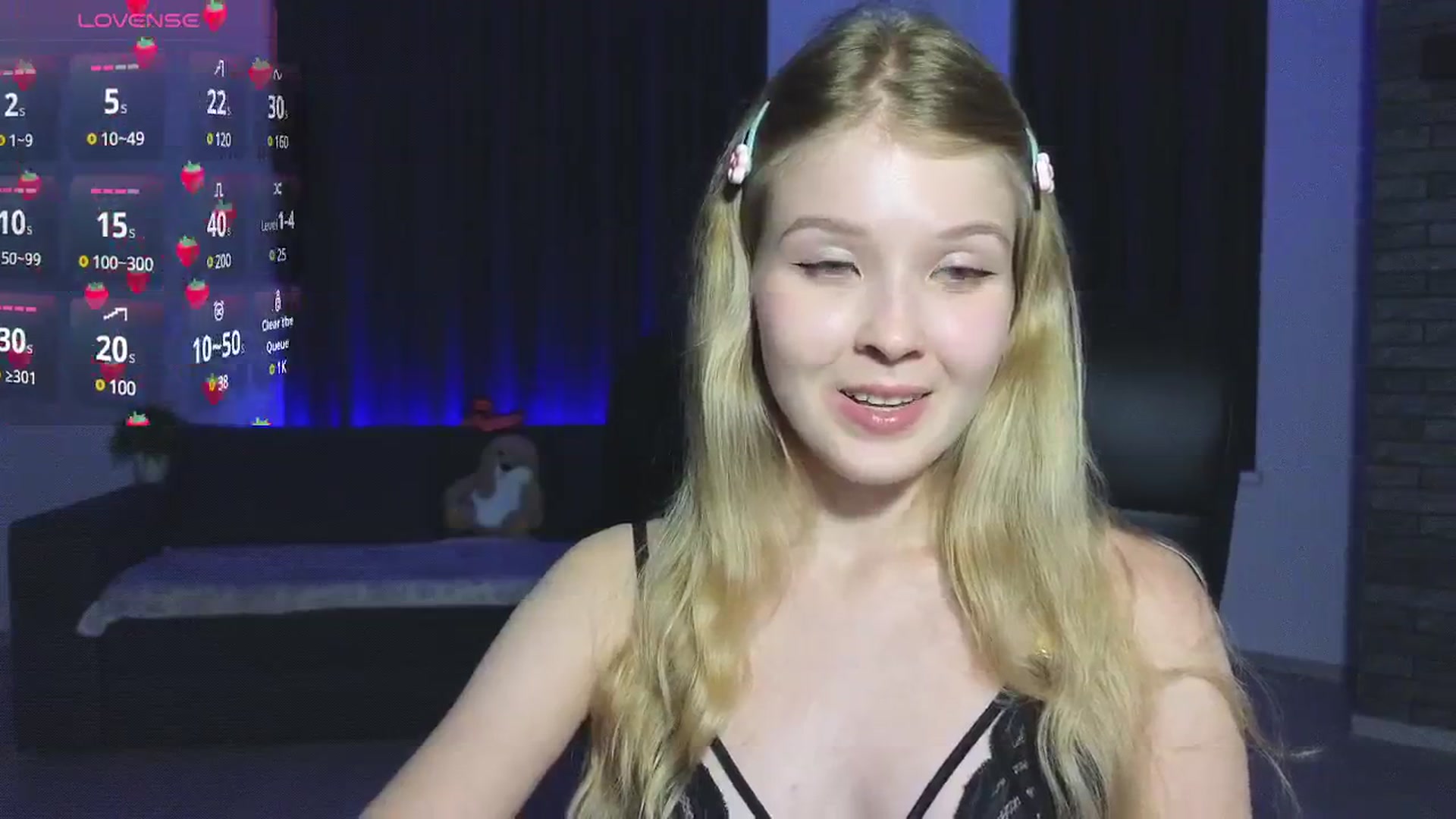 Gallery image thumbnail from Emiliya_Cute's myfreecams stream on, 09/15/2024, 18:10 image 13 of 20