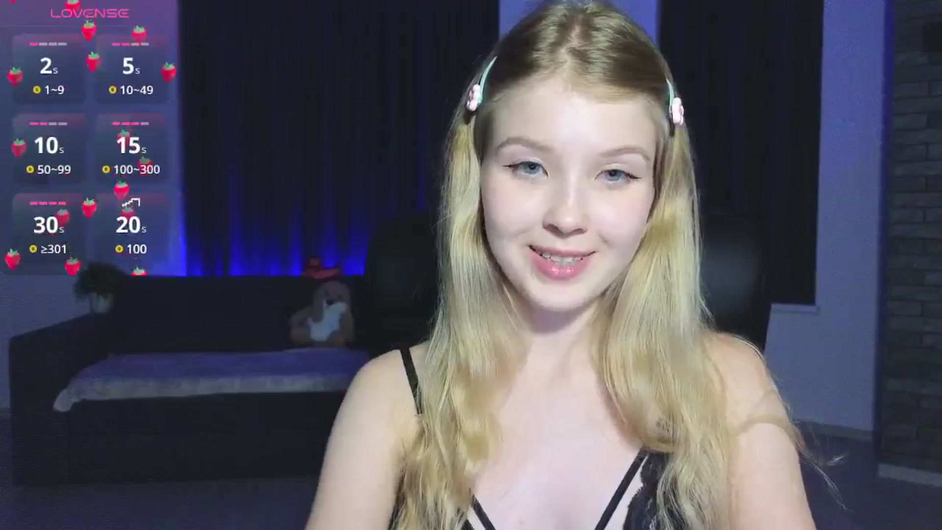 Gallery image thumbnail from Emiliya_Cute's myfreecams stream on, 09/15/2024, 18:10 image 14 of 20