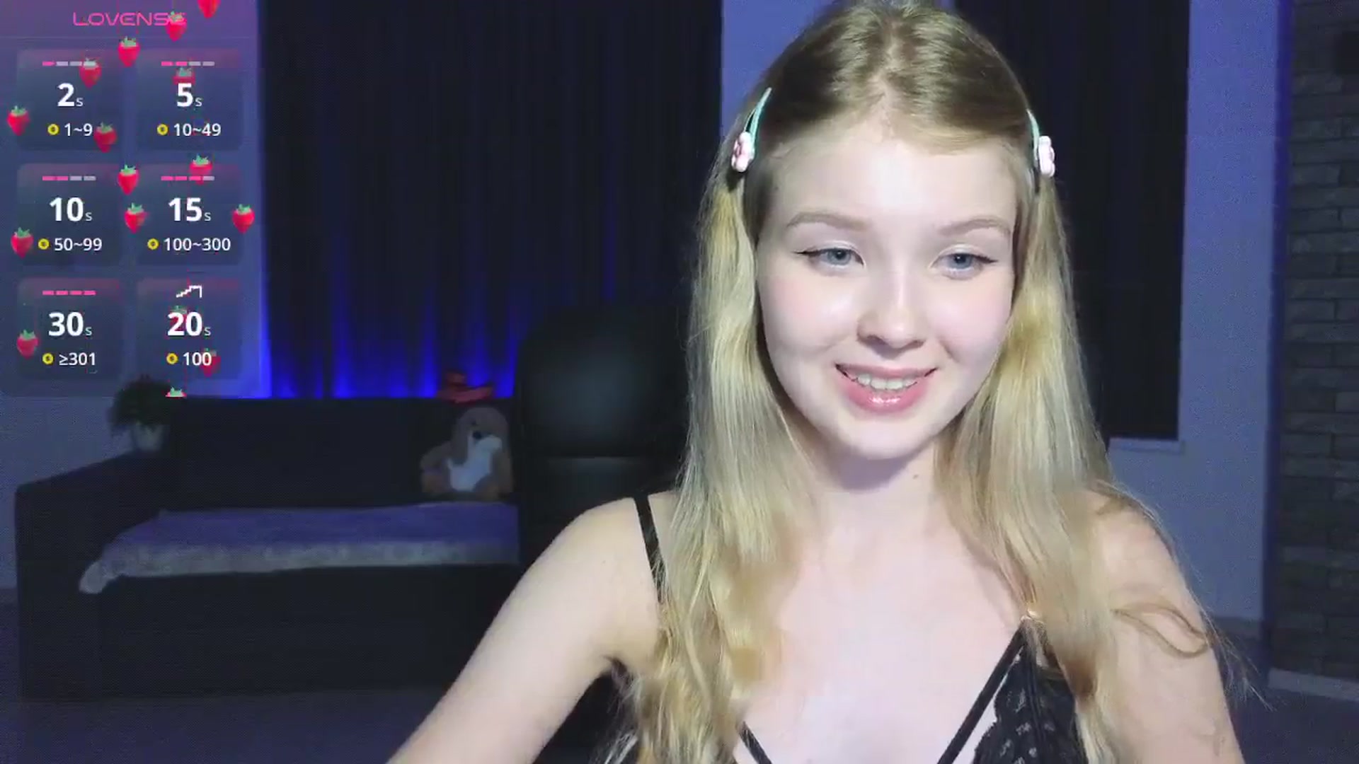 Gallery image thumbnail from Emiliya_Cute's myfreecams stream on, 09/15/2024, 18:10 image 17 of 20