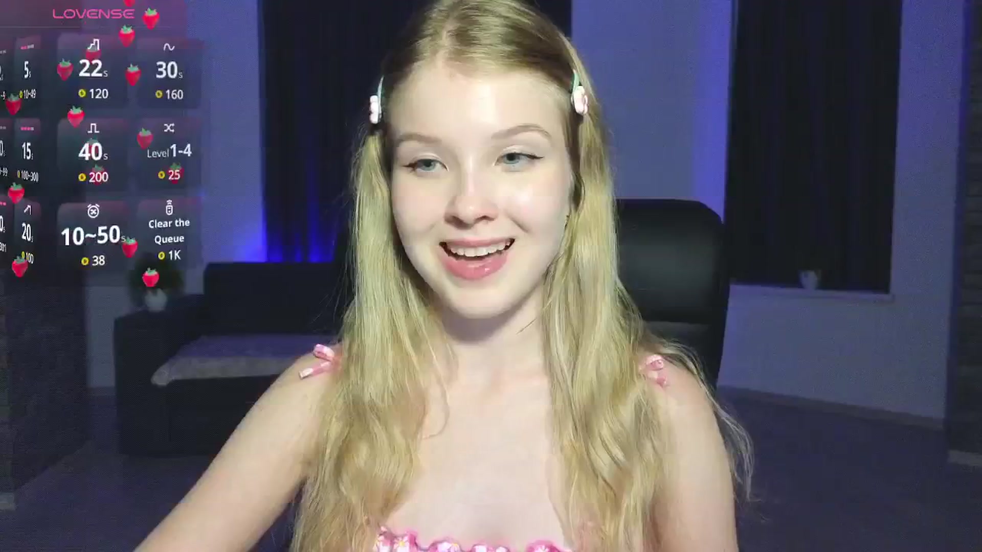 Gallery image thumbnail from Emiliya_Cute's myfreecams stream on, 09/16/2024, 16:35 image 10 of 20