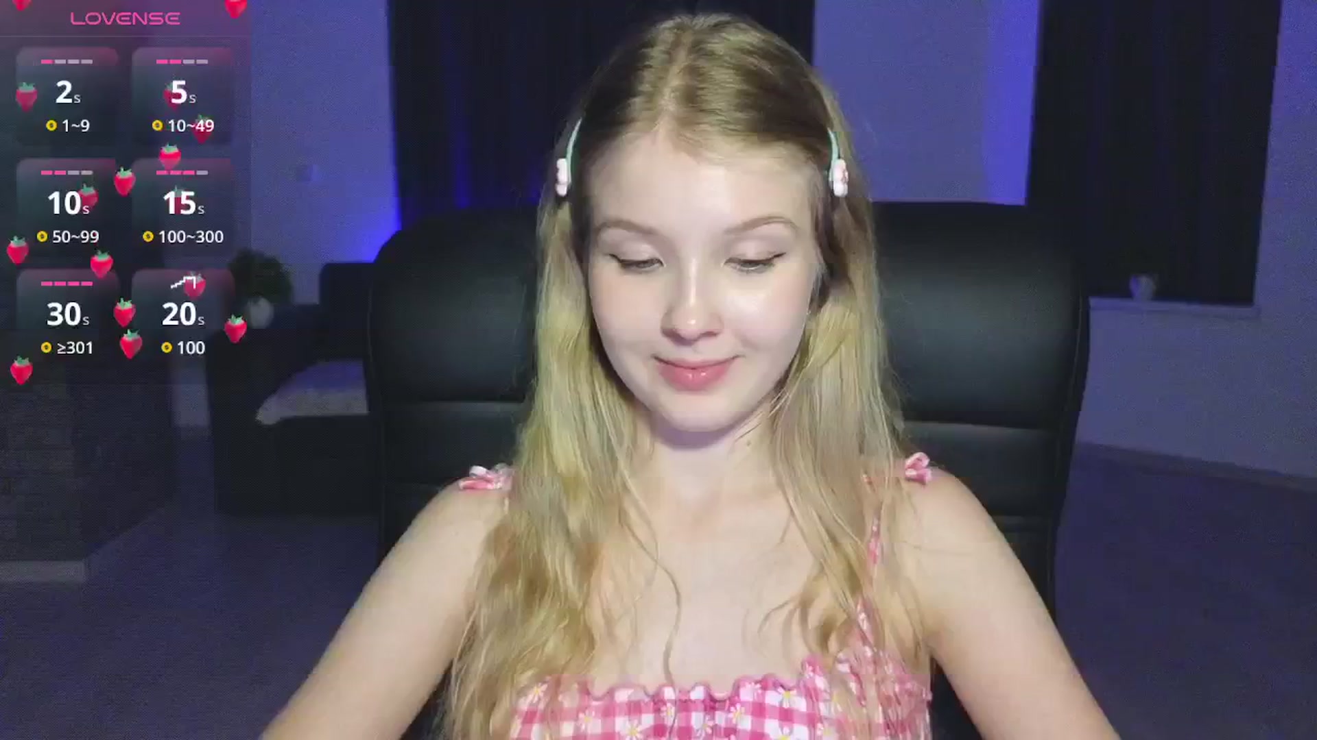 Gallery image thumbnail from Emiliya_Cute's myfreecams stream on, 09/16/2024, 17:54 image 5 of 20
