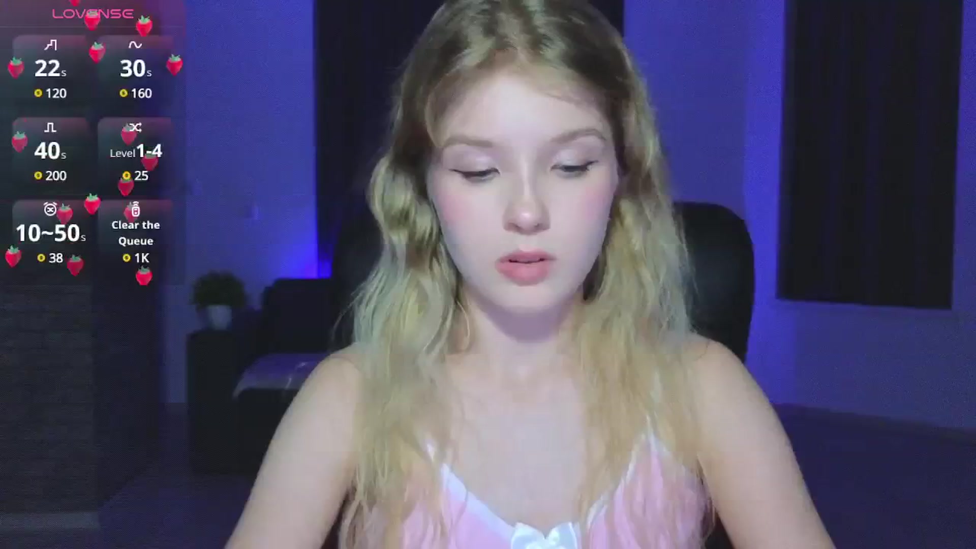 Gallery image thumbnail from Emiliya_Cute's myfreecams stream on, 09/21/2024, 19:06 image 19 of 20