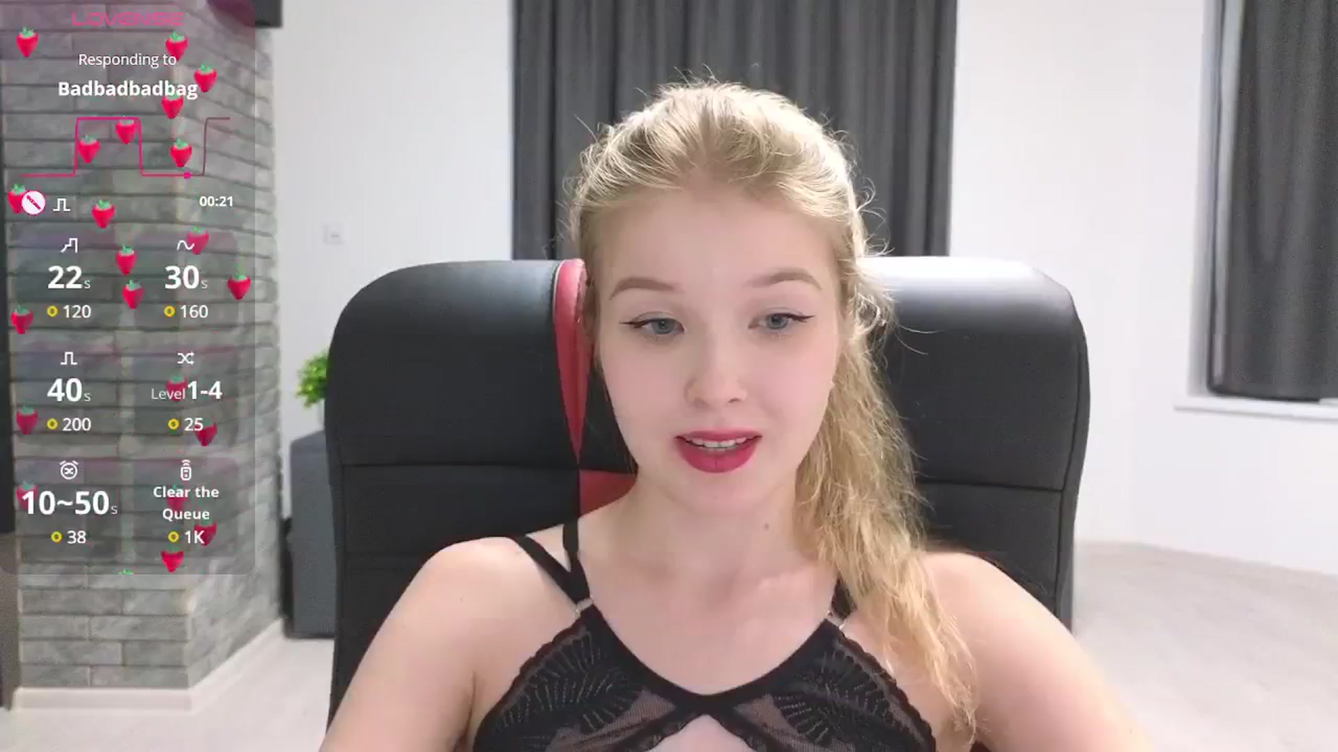 Gallery image thumbnail from Emiliya_Cute's myfreecams stream on, 09/26/2024, 16:03 image 1 of 20