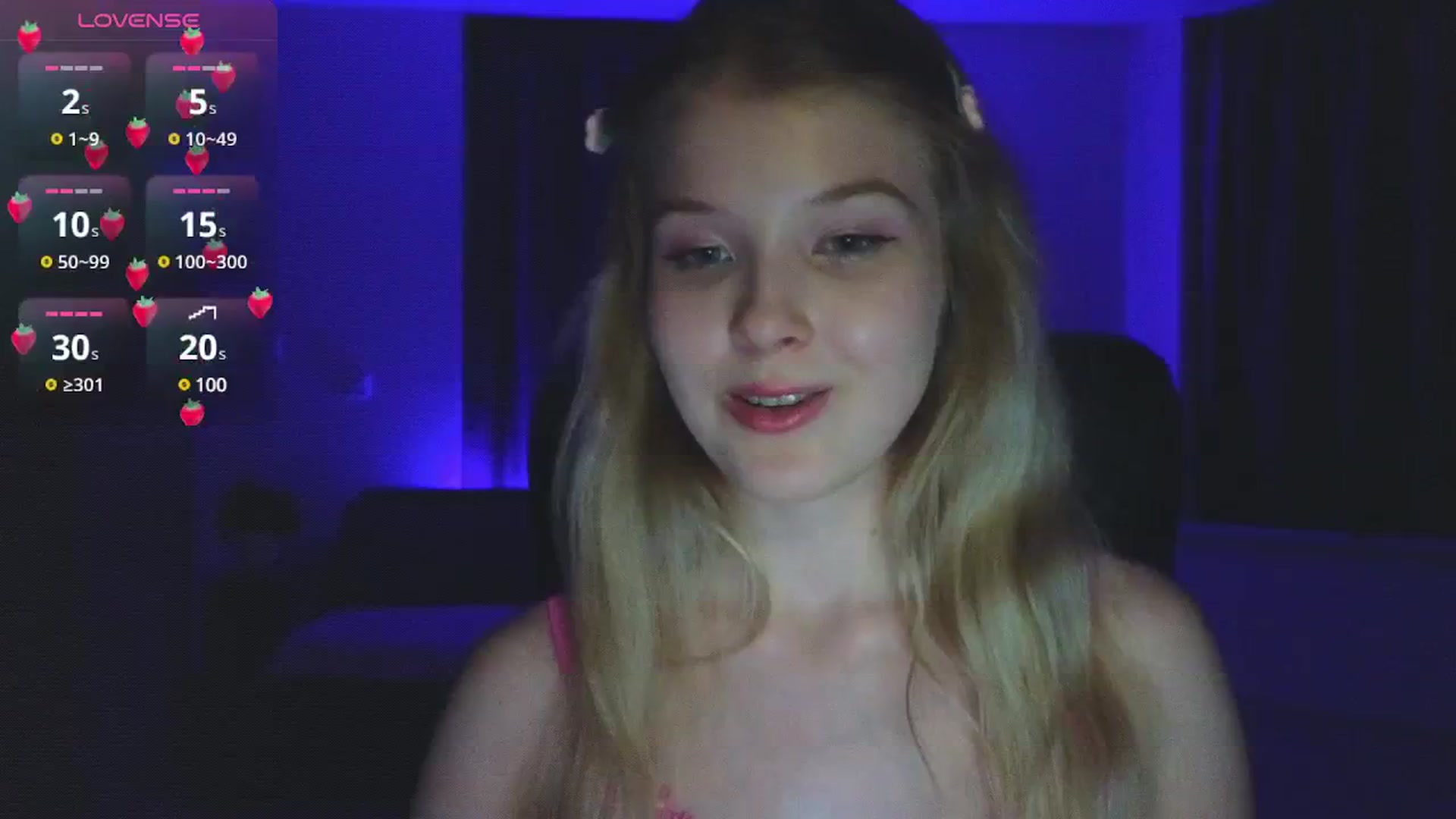 Gallery image thumbnail from Emiliya_Cute's myfreecams stream on, 09/28/2024, 18:05 image 16 of 20