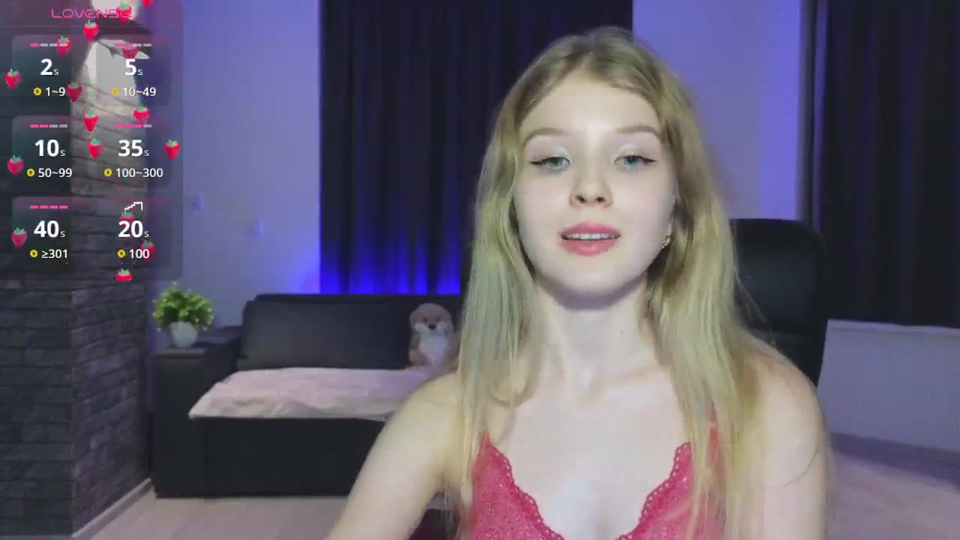 Gallery image thumbnail from Emiliya_Cute's myfreecams stream on, 09/29/2024, 19:28 image 7 of 20