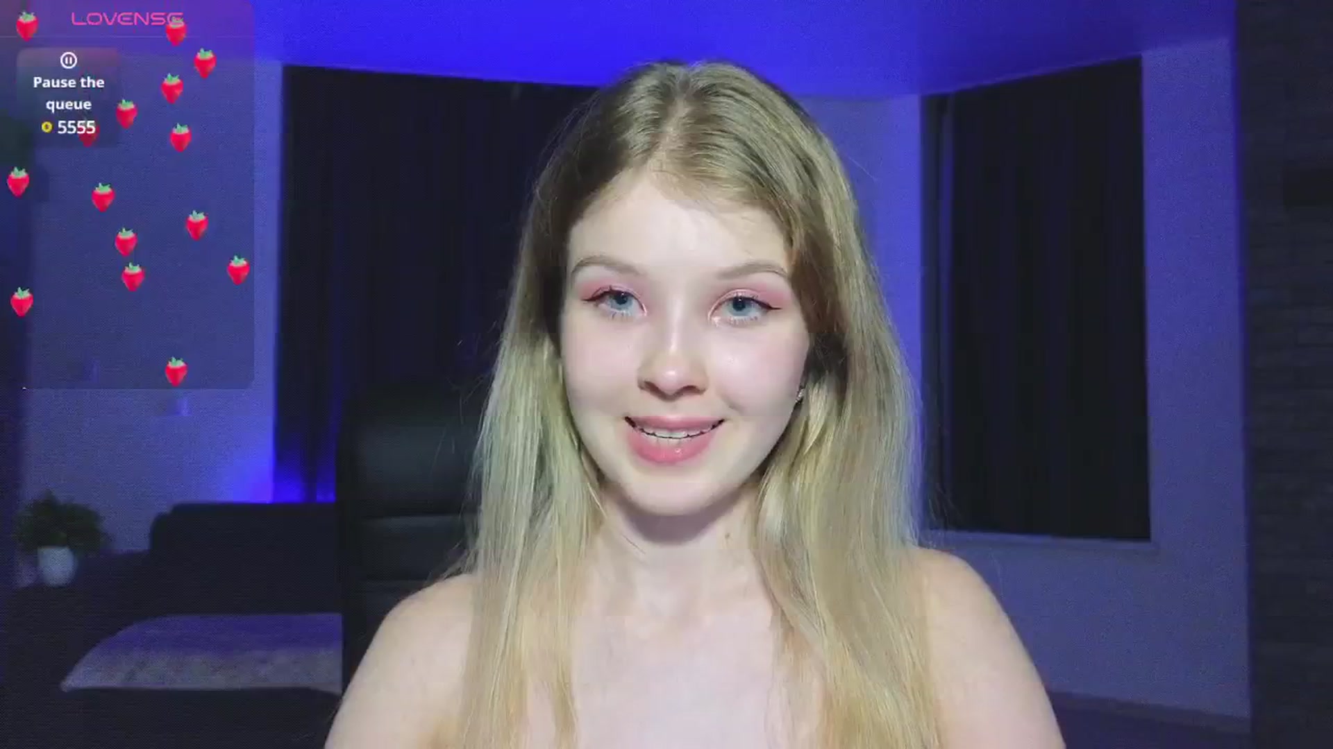 Gallery image thumbnail from Emiliya_Cute's myfreecams stream on, 09/30/2024, 18:35 image 1 of 20