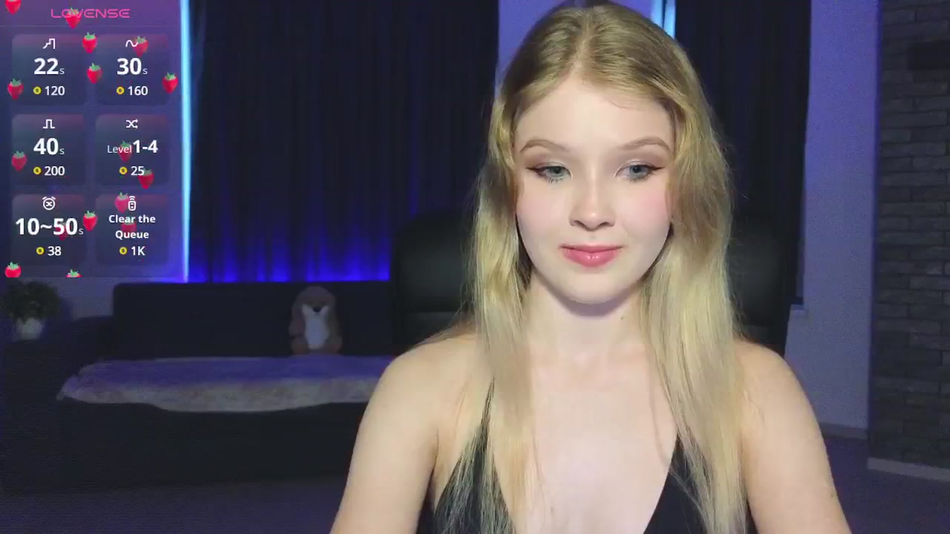 Gallery image thumbnail from Emiliya_Cute's myfreecams stream on, 10/04/2024, 14:54 image 12 of 20