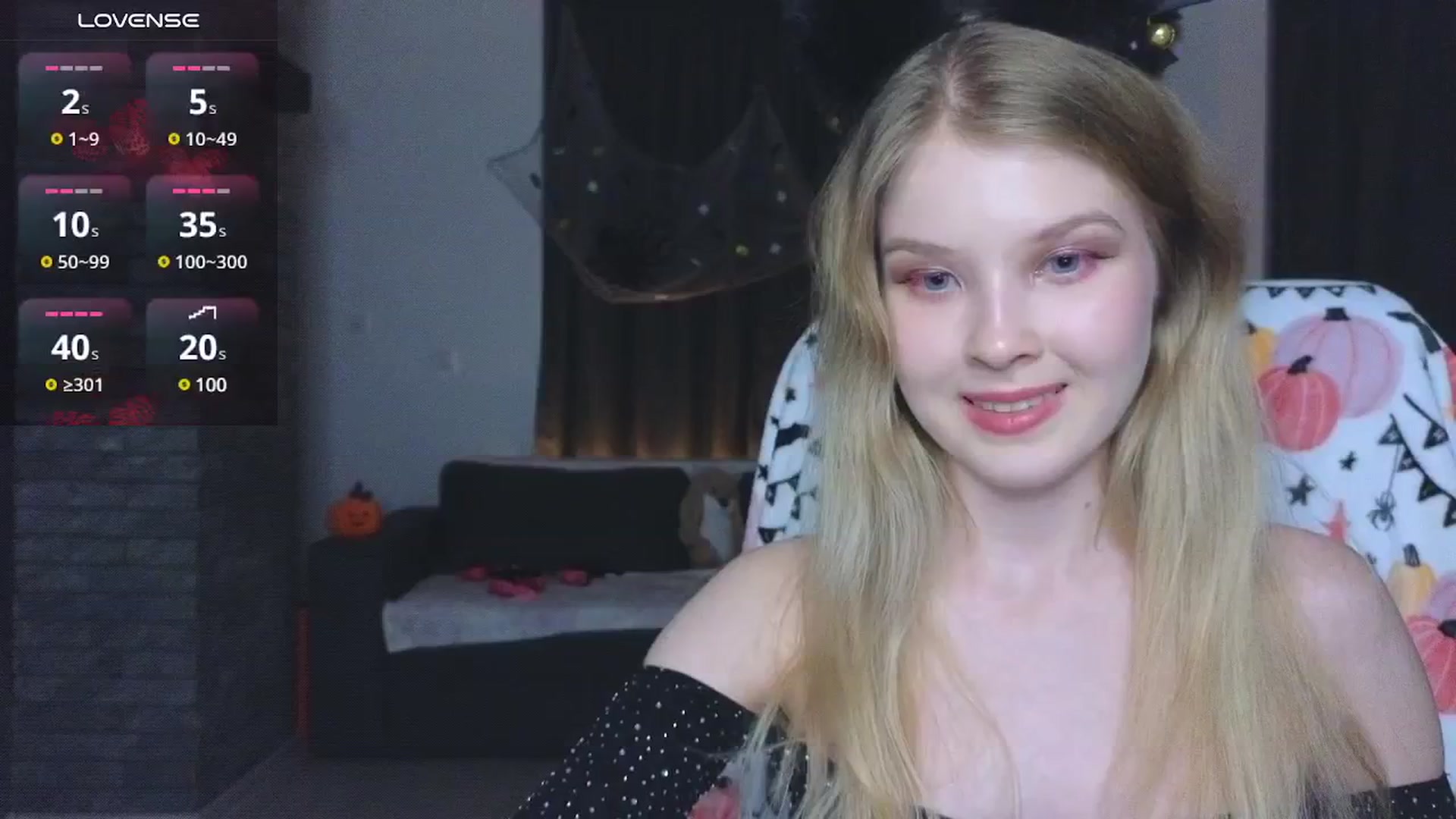 Gallery image thumbnail from Emiliya_Cute's myfreecams stream on, 10/22/2024, 18:57 image 16 of 20