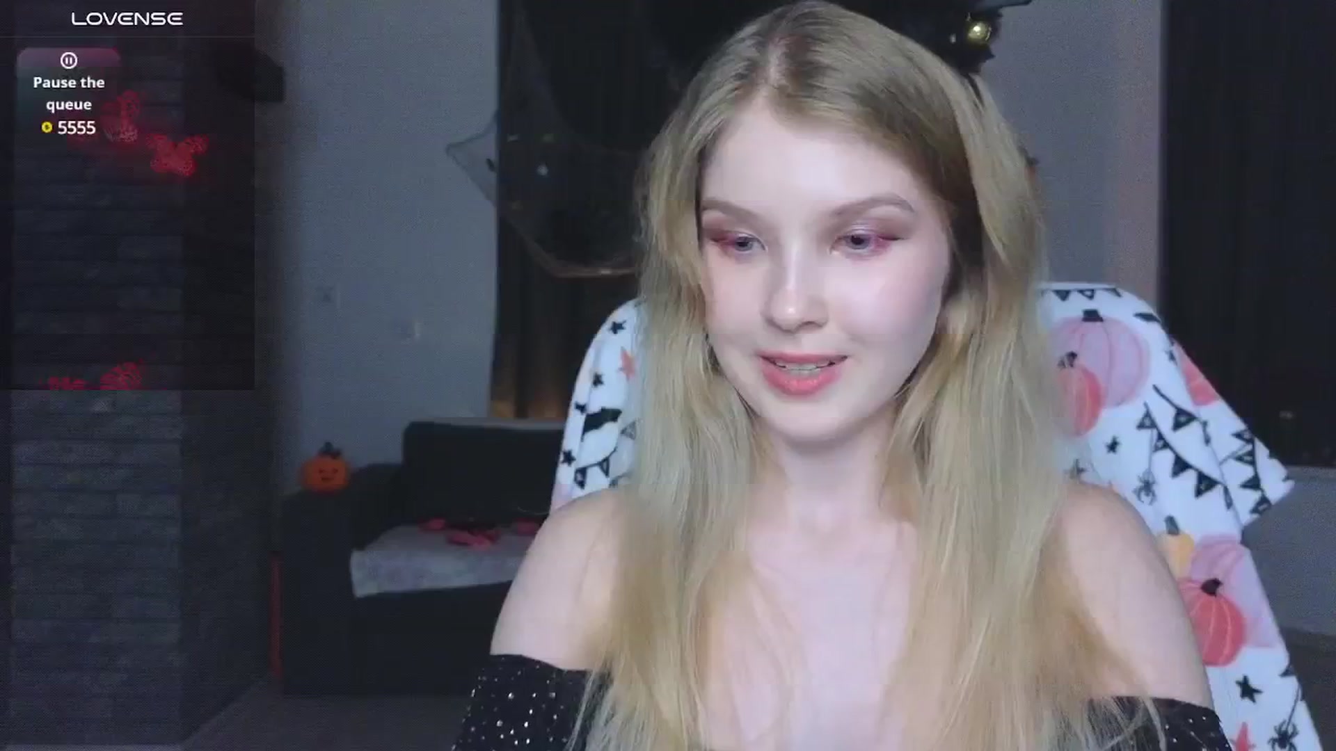 Gallery image thumbnail from Emiliya_Cute's myfreecams stream on, 10/22/2024, 18:57 image 20 of 20