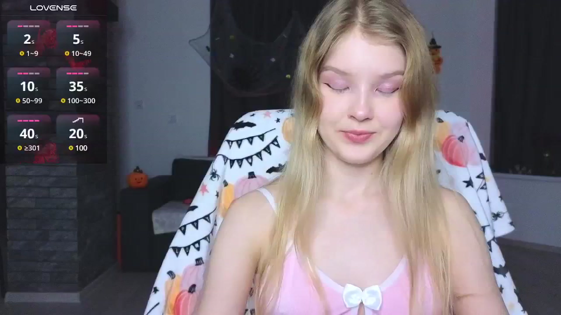 Gallery image thumbnail from Emiliya_Cute's myfreecams stream on, 10/23/2024, 16:49 image 19 of 20