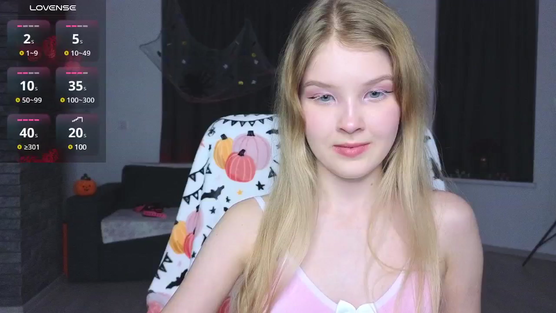 Gallery image thumbnail from Emiliya_Cute's myfreecams stream on, 10/23/2024, 16:49 image 8 of 20