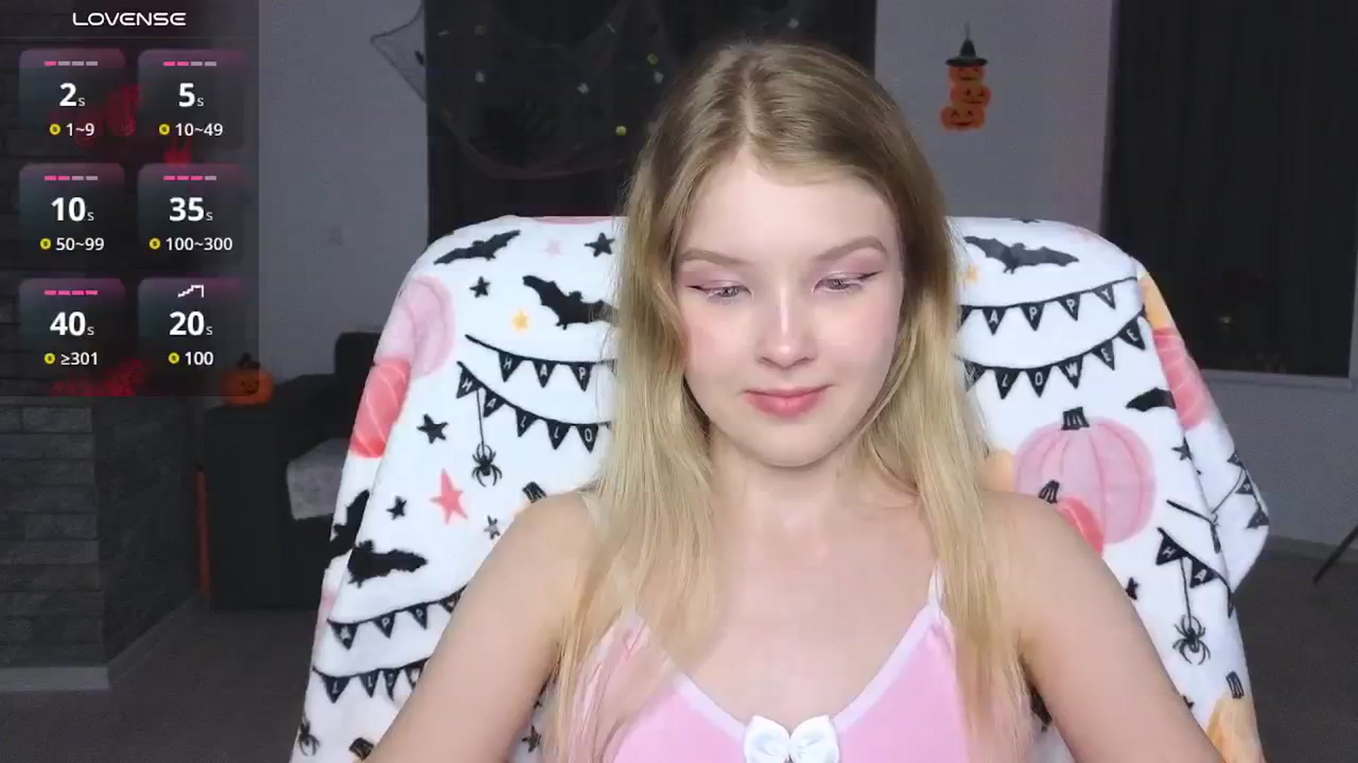 Gallery image thumbnail from Emiliya_Cute's myfreecams stream on, 10/23/2024, 17:58 image 18 of 20