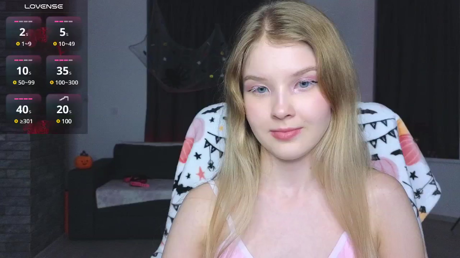 Gallery image thumbnail from Emiliya_Cute's myfreecams stream on, 10/23/2024, 17:58 image 17 of 20
