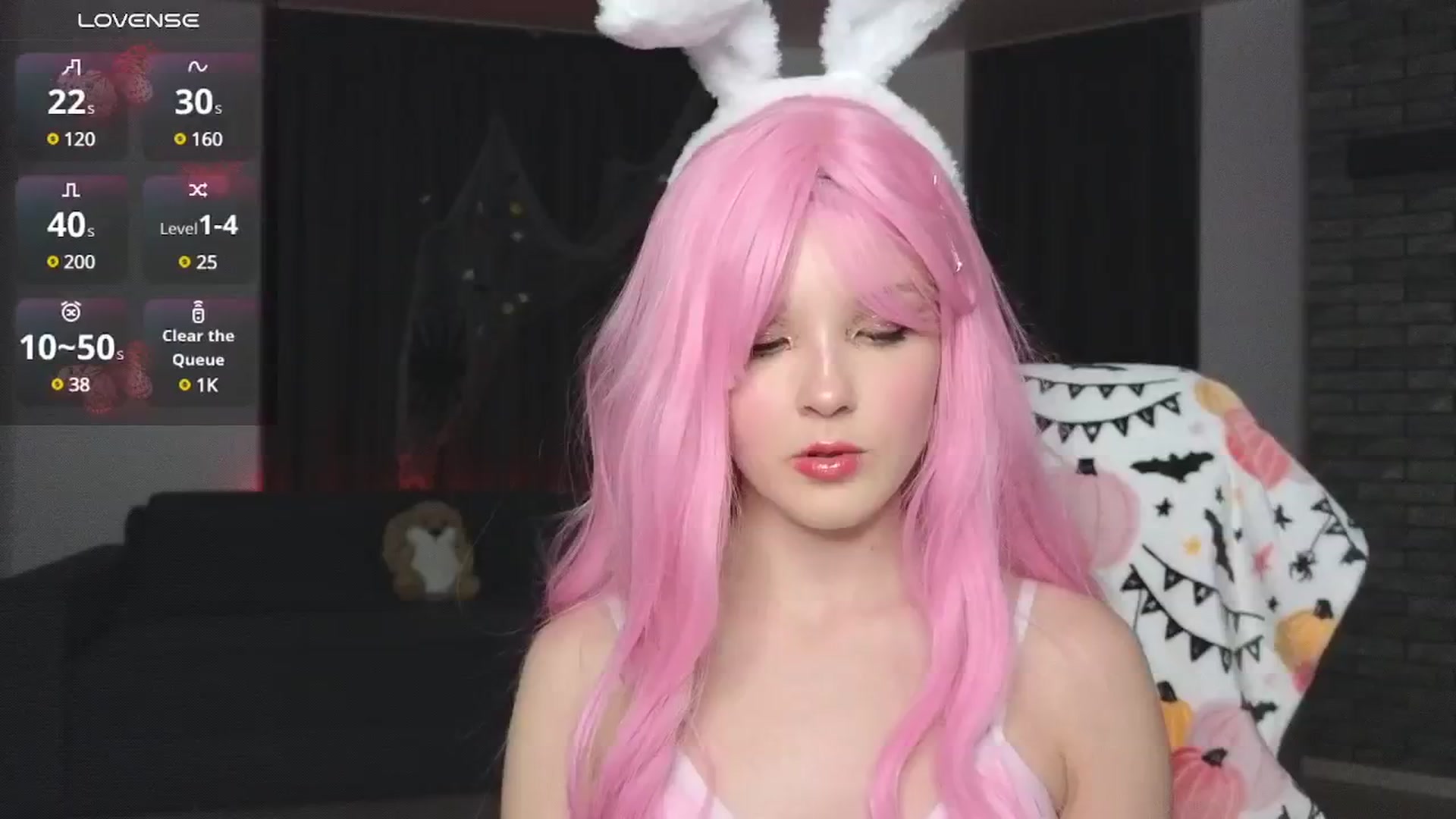 Gallery image thumbnail from Emiliya_Cute's myfreecams stream on, 10/27/2024, 18:52 image 14 of 20