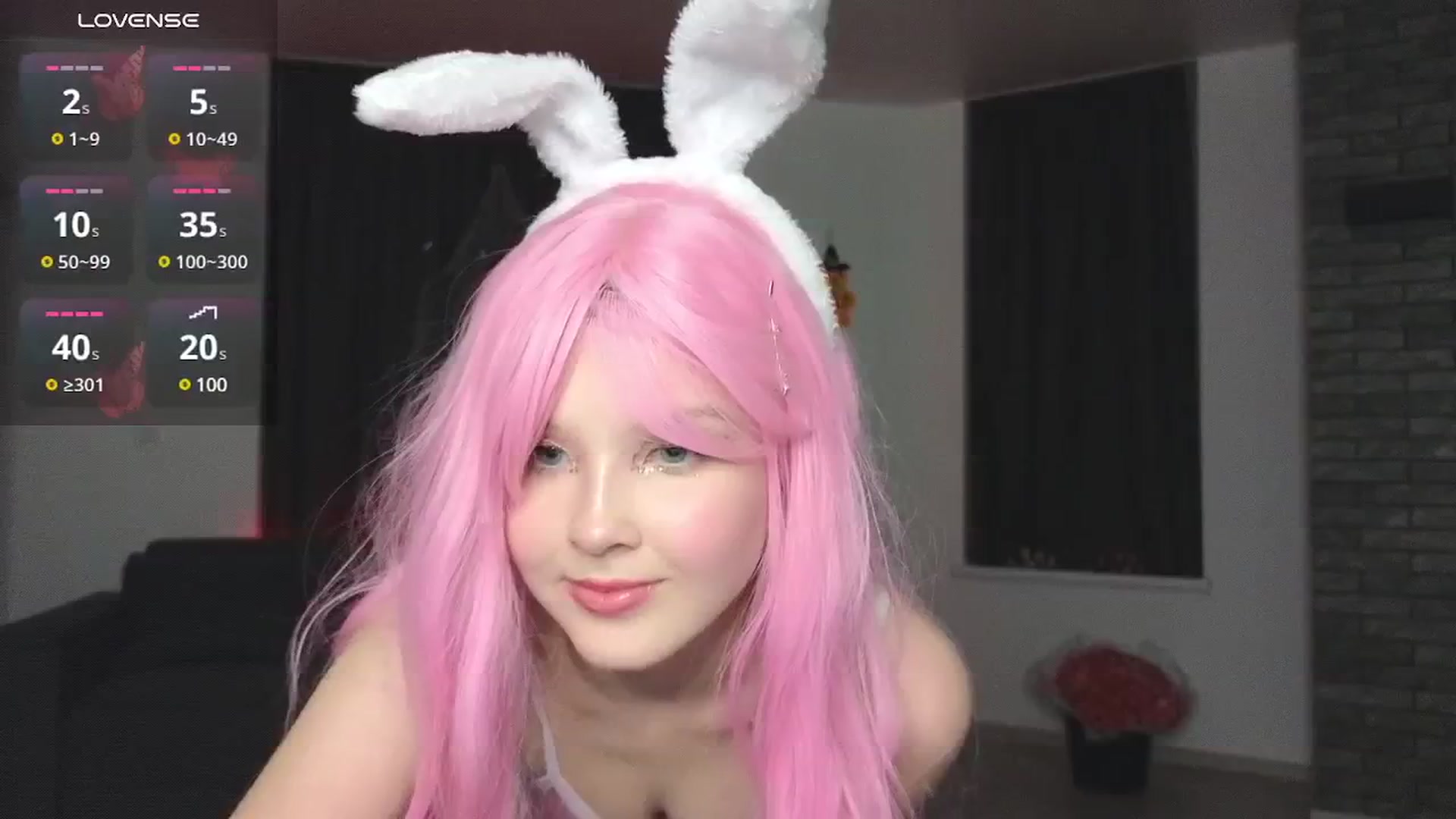 Gallery image thumbnail from Emiliya_Cute's myfreecams stream on, 10/27/2024, 18:52 image 7 of 20