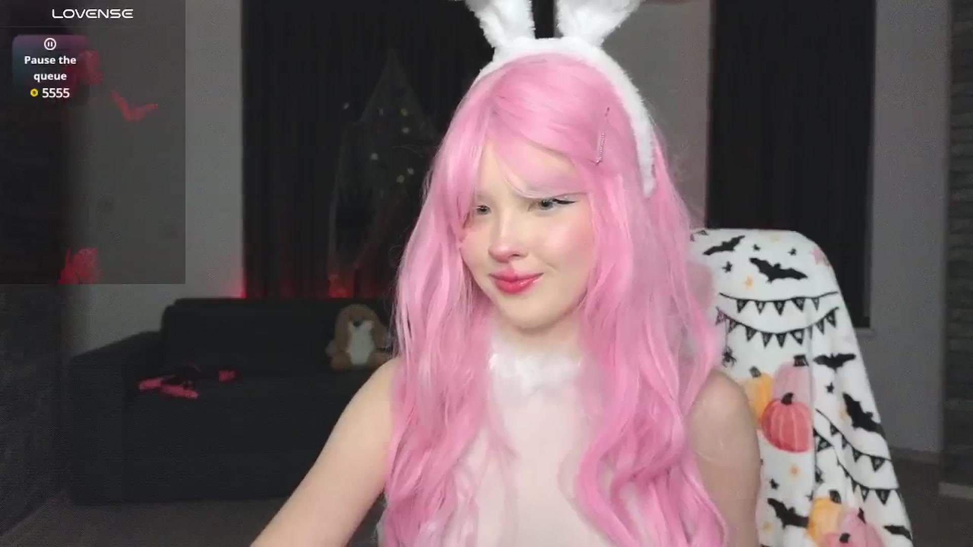 Gallery image thumbnail from Emiliya_Cute's myfreecams stream on, 10/29/2024, 18:21 image 2 of 20