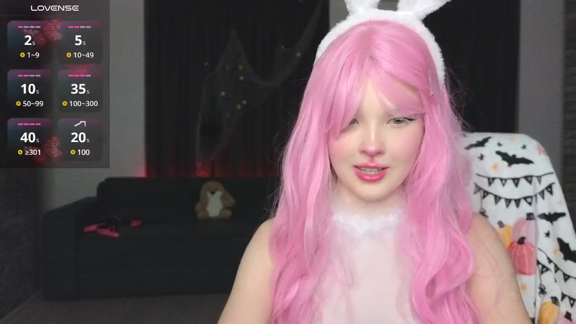 Gallery image thumbnail from Emiliya_Cute's myfreecams stream on, 10/29/2024, 18:21 image 1 of 20