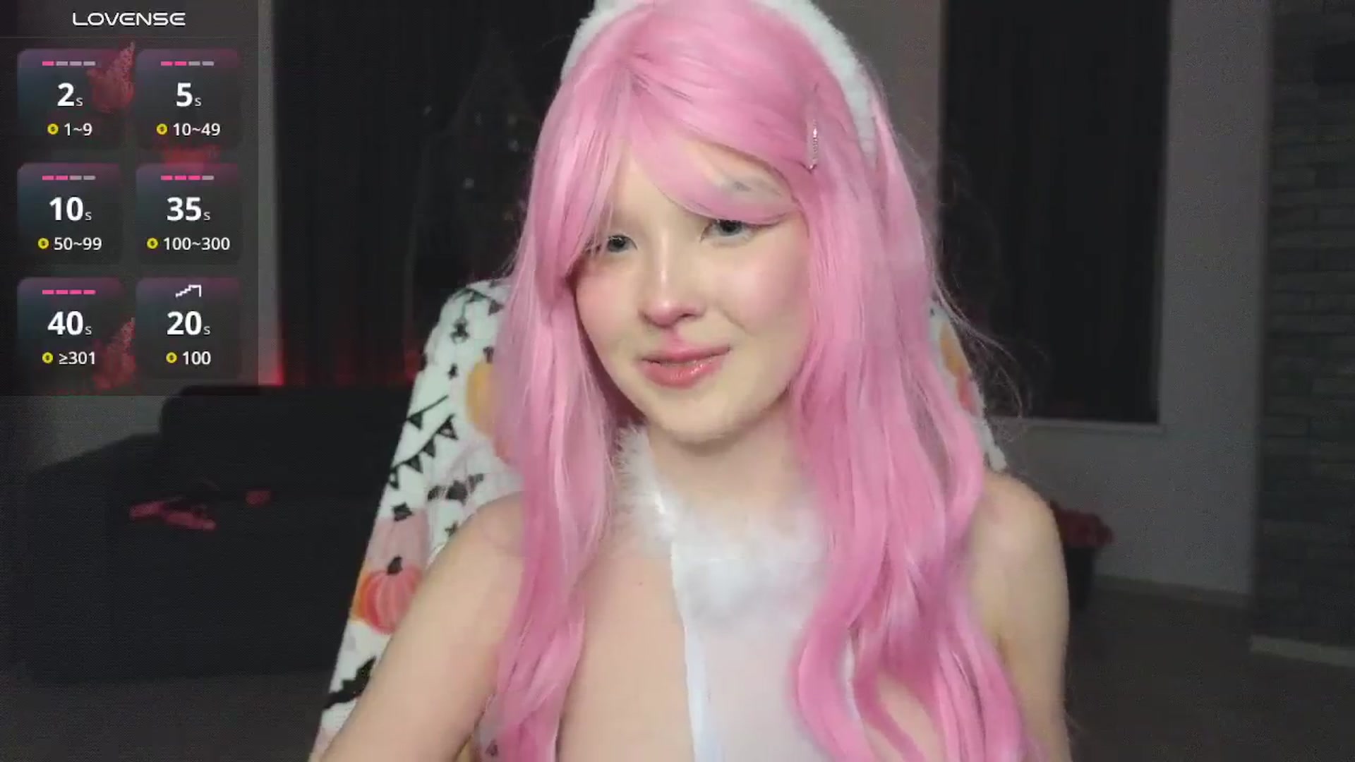Gallery image thumbnail from Emiliya_Cute's myfreecams stream on, 10/29/2024, 18:55 image 7 of 20