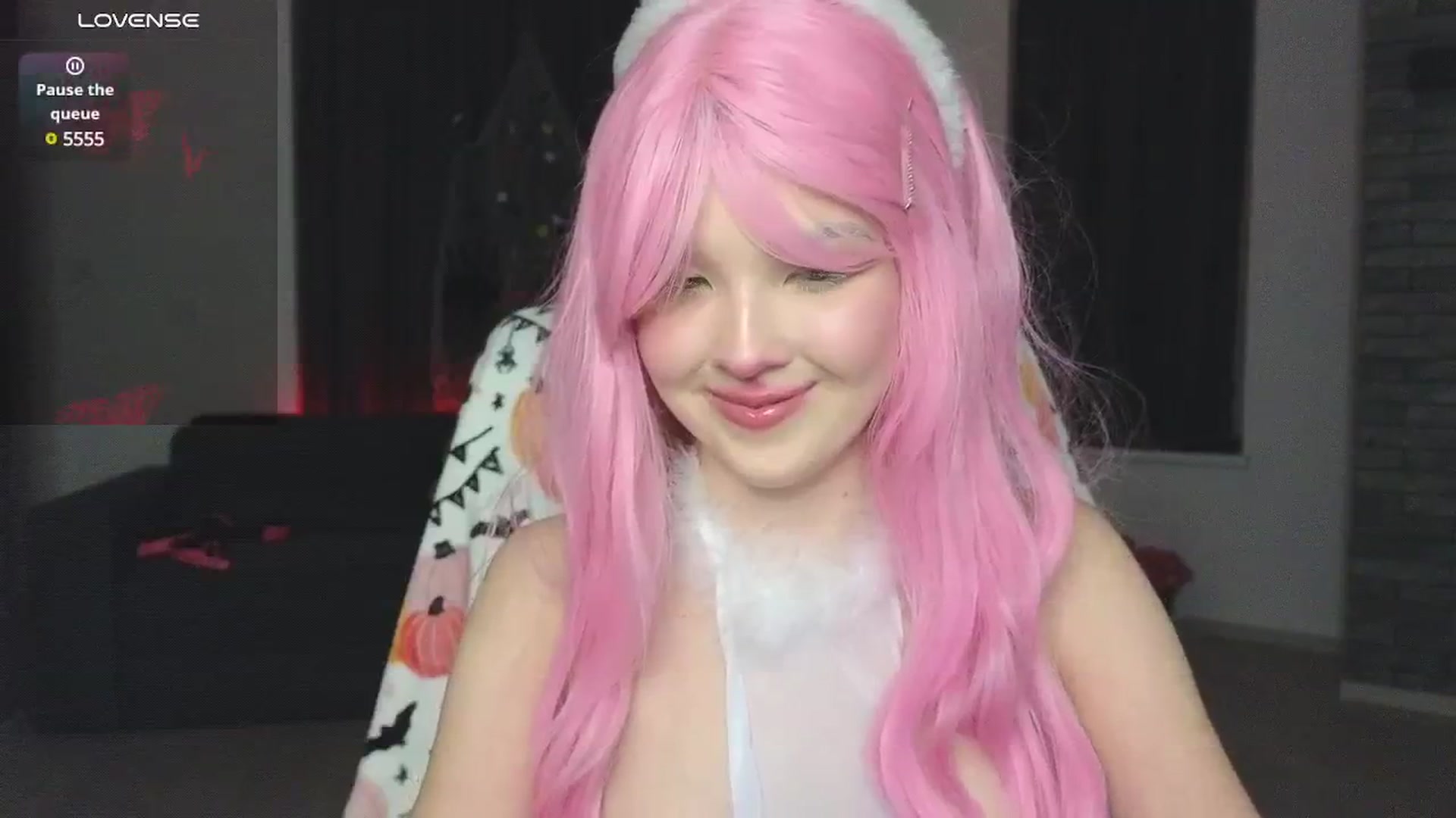 Gallery image thumbnail from Emiliya_Cute's myfreecams stream on, 10/29/2024, 18:55 image 11 of 20