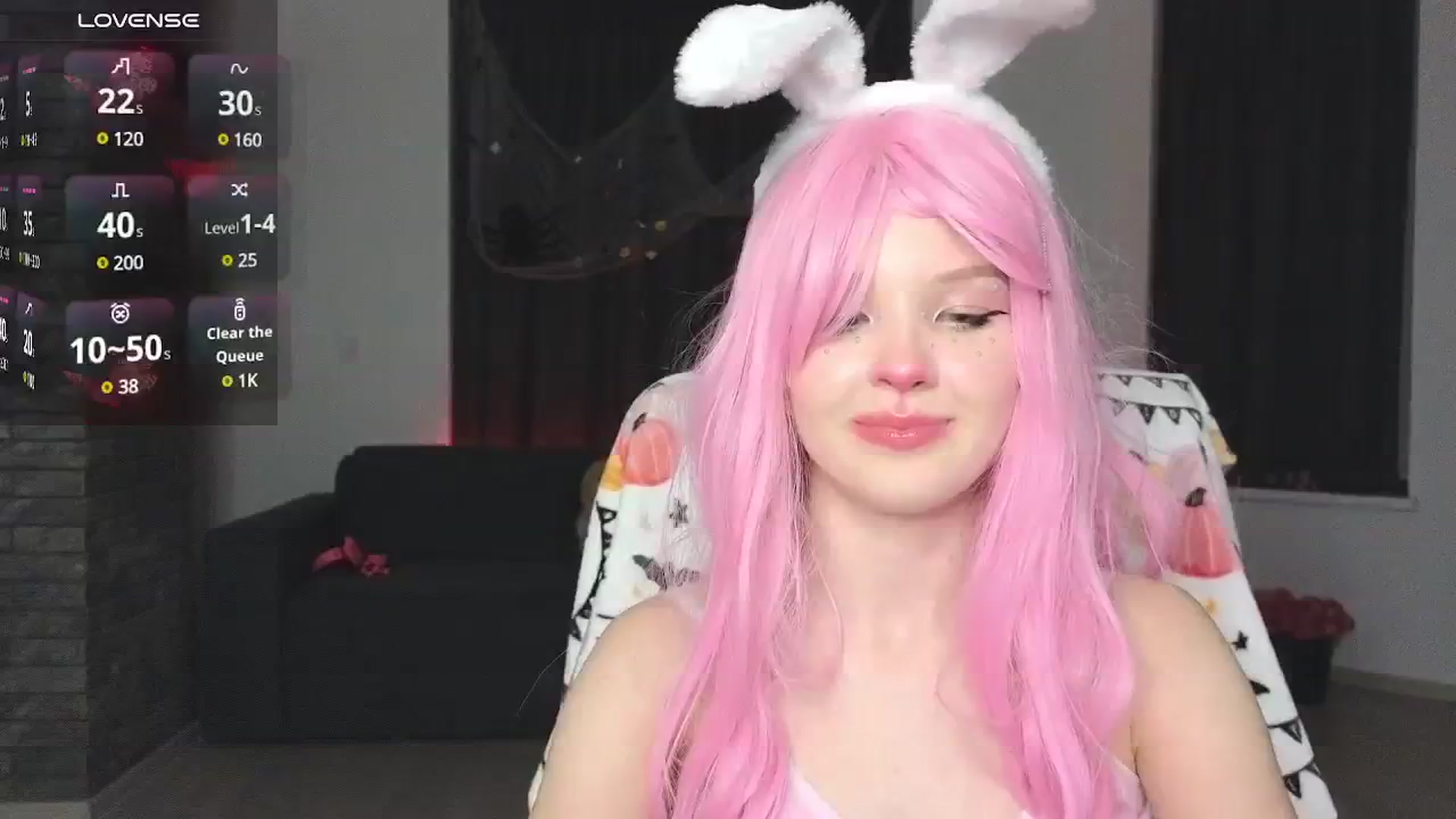 Gallery image thumbnail from Emiliya_Cute's myfreecams stream on, 10/31/2024, 17:13 image 15 of 20