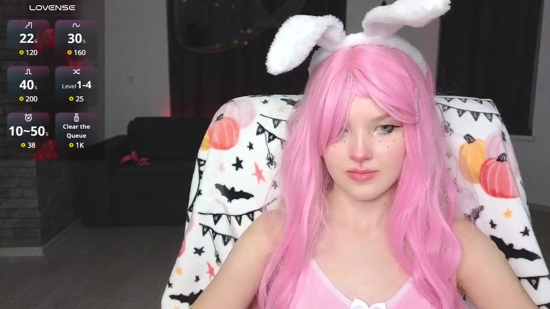Gallery image thumbnail from Emiliya_Cute's myfreecams stream on, 10/31/2024, 17:13 image 11 of 20