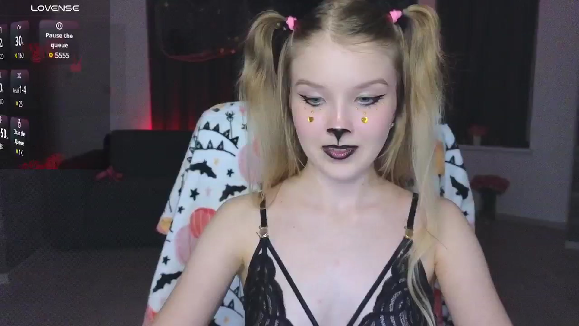 Gallery image thumbnail from Emiliya_Cute's myfreecams stream on, 11/01/2024, 17:30 image 16 of 20