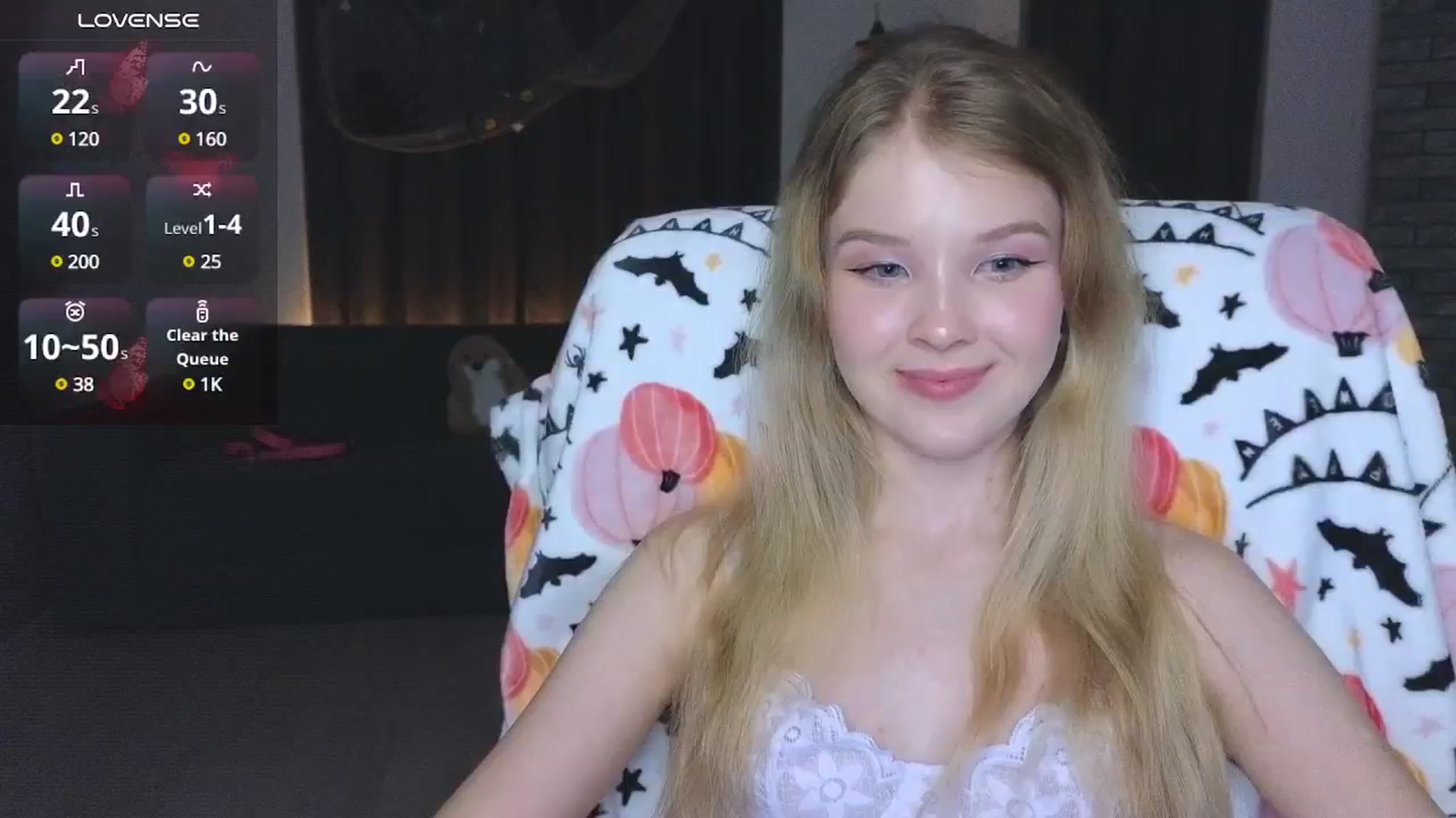 Gallery image thumbnail from Emiliya_Cute's myfreecams stream on, 11/03/2024, 15:47 image 10 of 20
