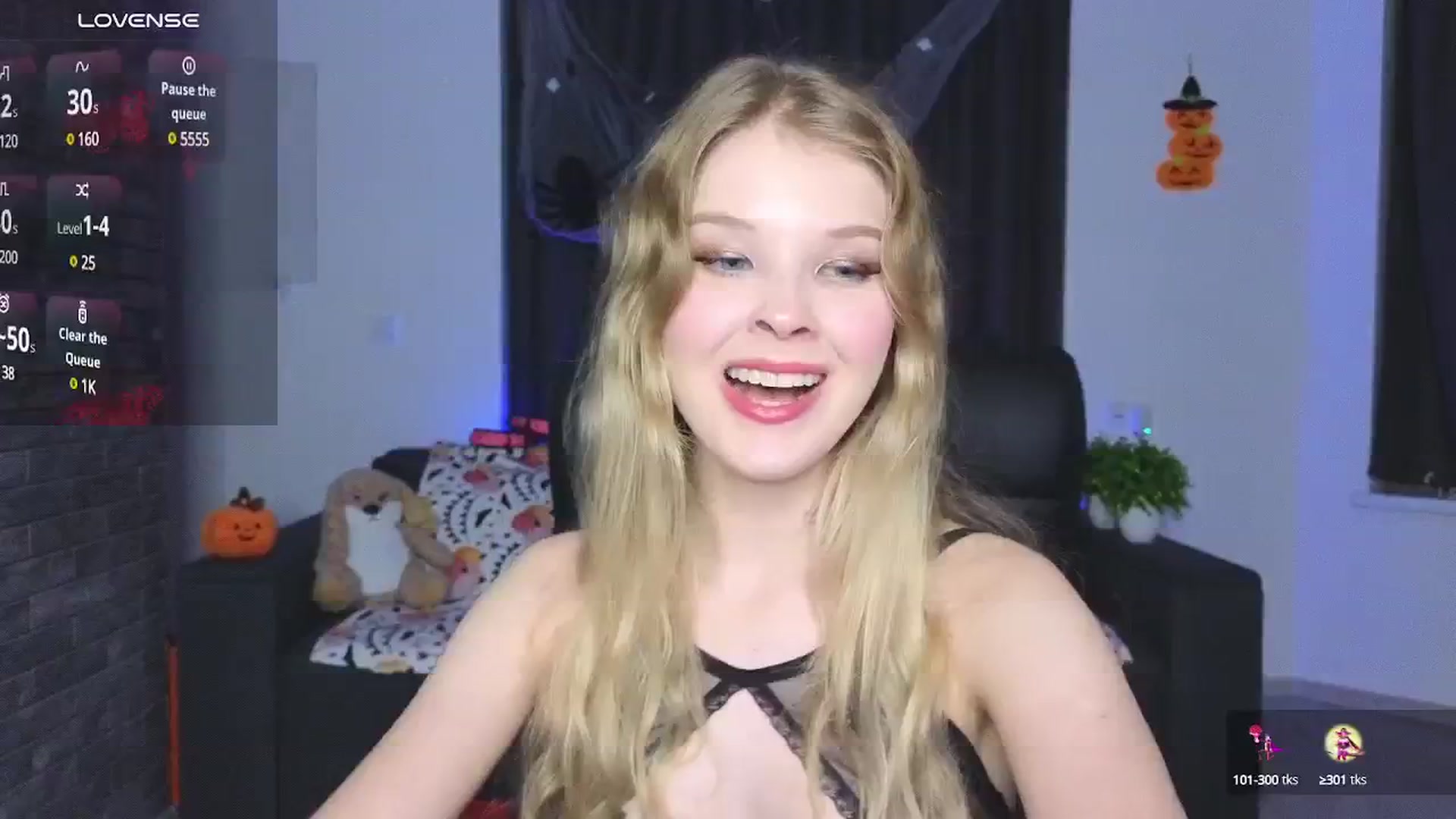 Gallery image thumbnail from Emiliya_Cute's myfreecams stream on, 11/10/2024, 17:47 image 3 of 20