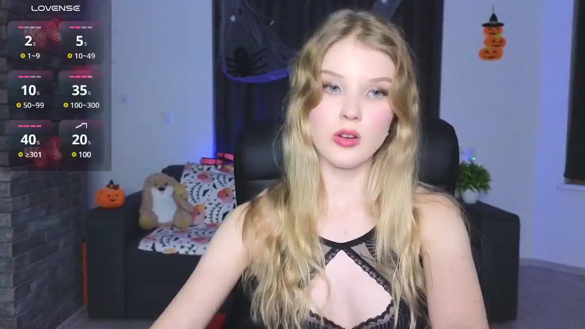 Gallery image thumbnail from Emiliya_Cute's myfreecams stream on, 11/10/2024, 17:47 image 8 of 20