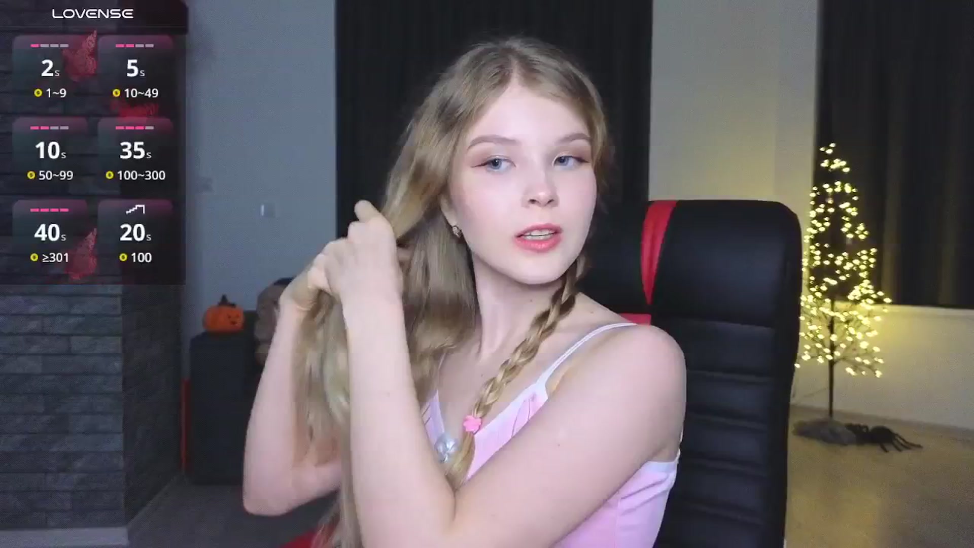 Gallery image thumbnail from Emiliya_Cute's myfreecams stream on, 11/15/2024, 15:52 image 2 of 20