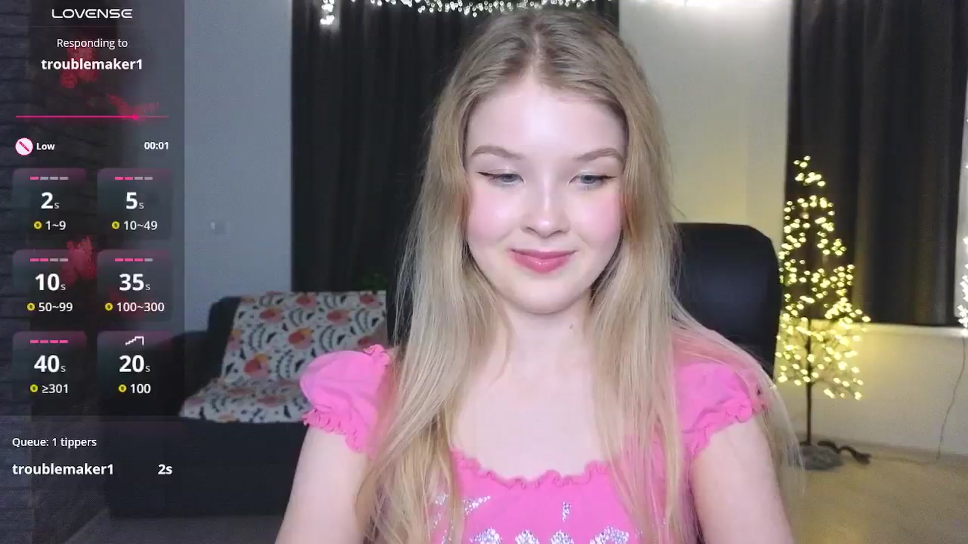Gallery image thumbnail from Emiliya_Cute's myfreecams stream on, 11/18/2024, 18:55 image 6 of 20