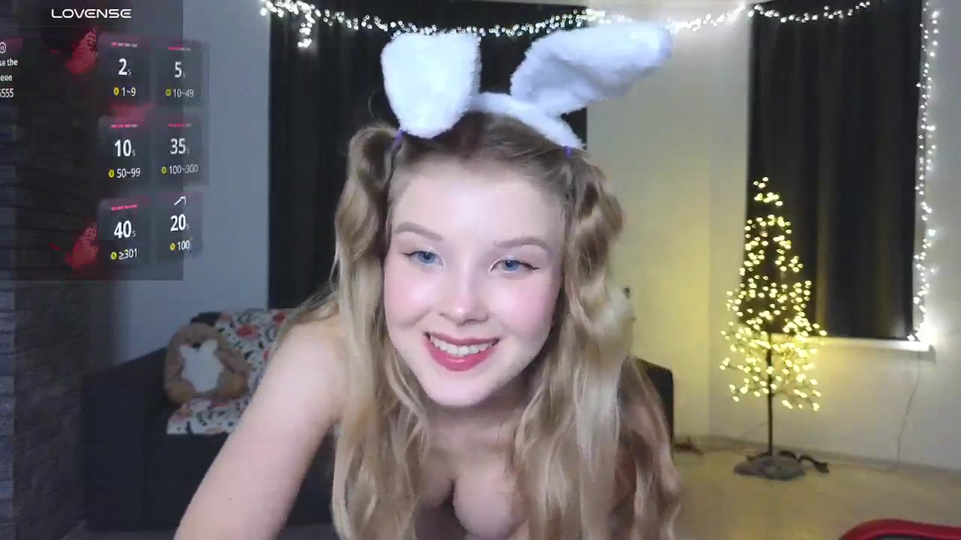 Gallery image thumbnail from Emiliya_Cute's myfreecams stream on, 11/22/2024, 15:38 image 6 of 20