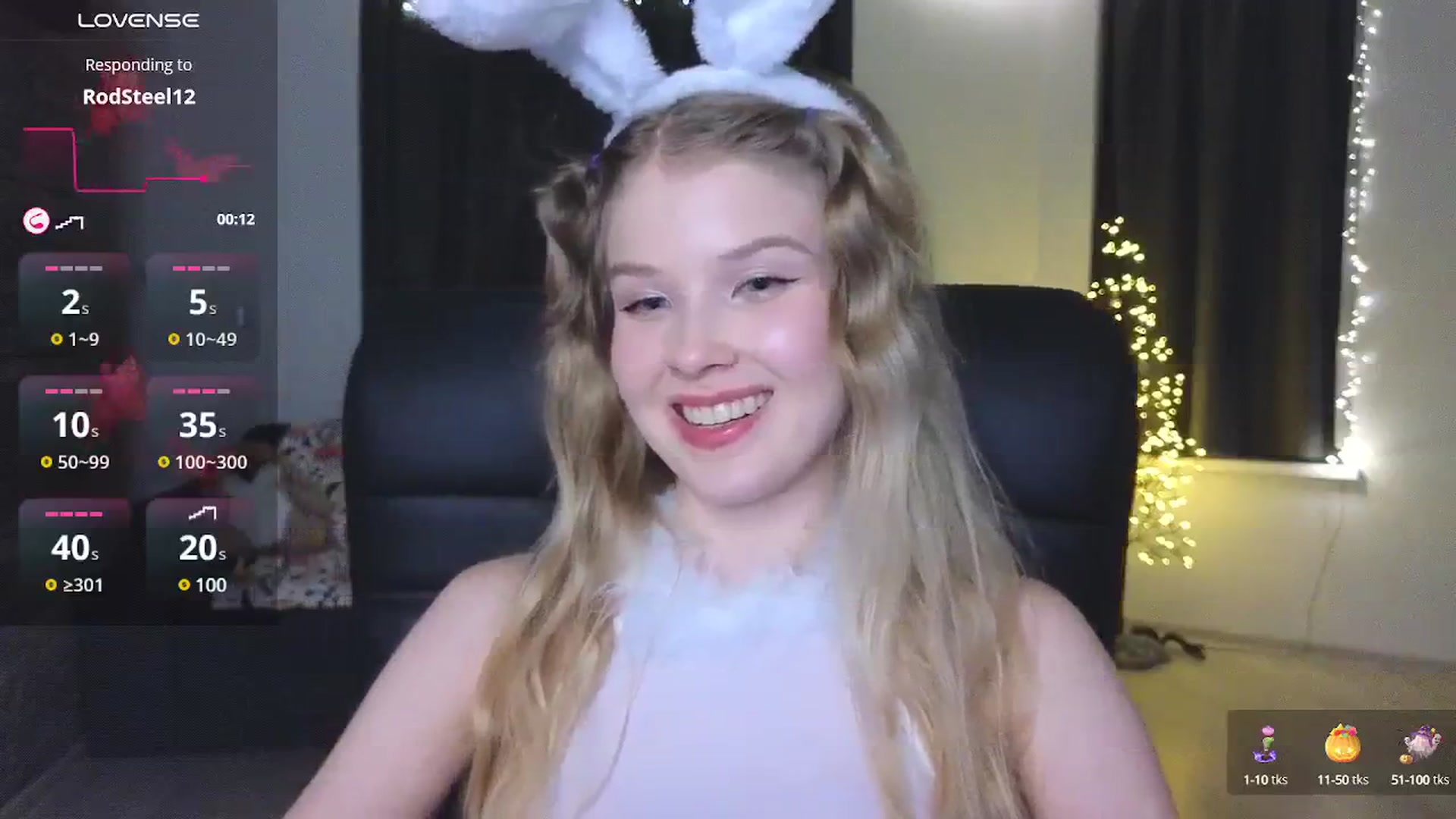 Gallery image thumbnail from Emiliya_Cute's myfreecams stream on, 11/22/2024, 19:25 image 8 of 20