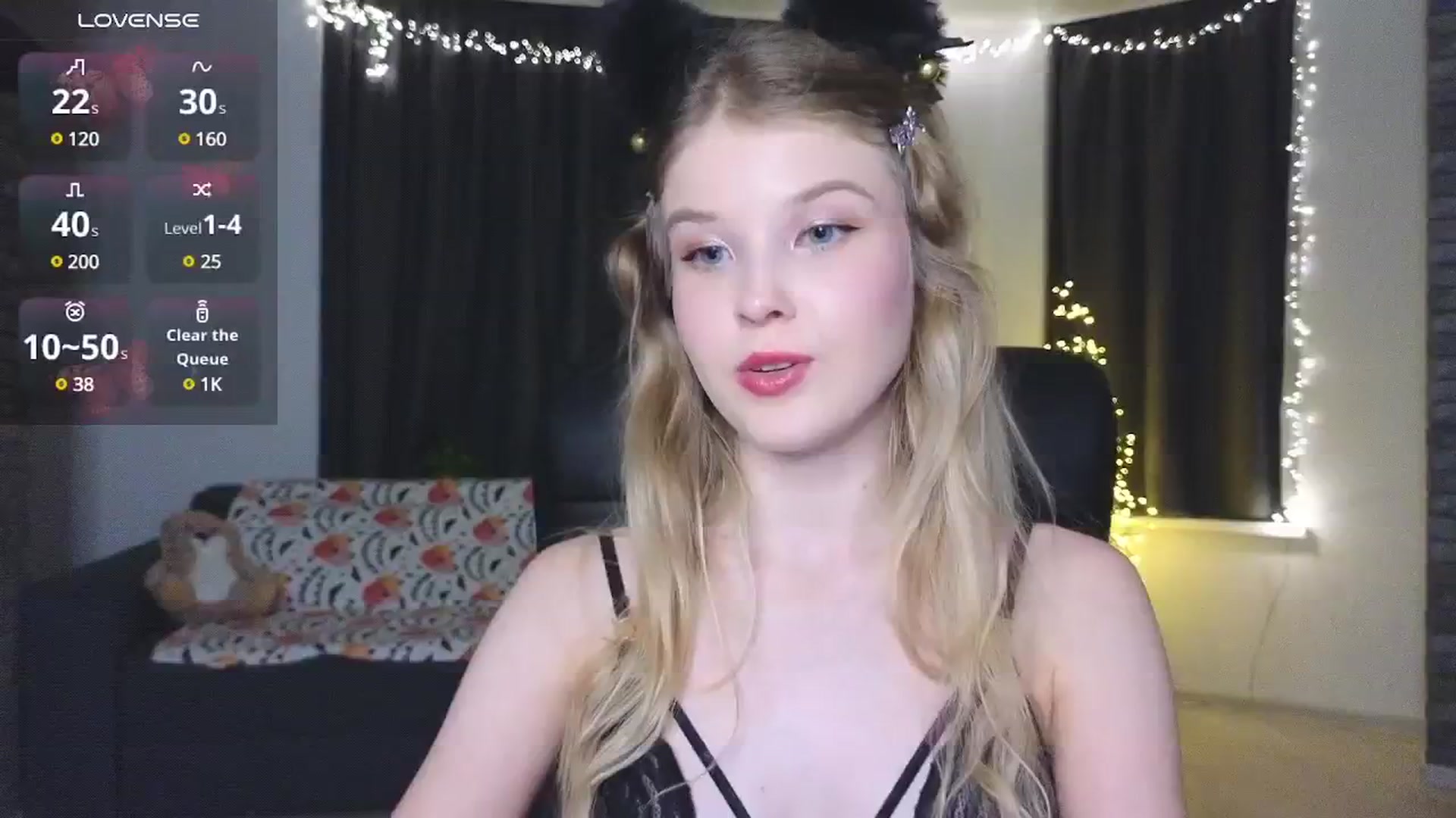 Gallery image thumbnail from Emiliya_Cute's myfreecams stream on, 11/23/2024, 16:35 image 7 of 20