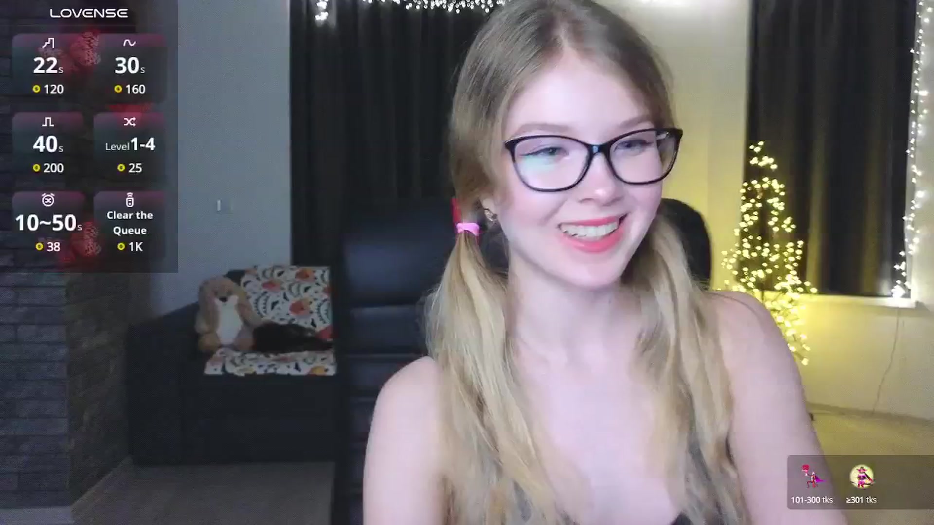 Gallery image thumbnail from Emiliya_Cute's myfreecams stream on, 11/28/2024, 18:57 image 20 of 20
